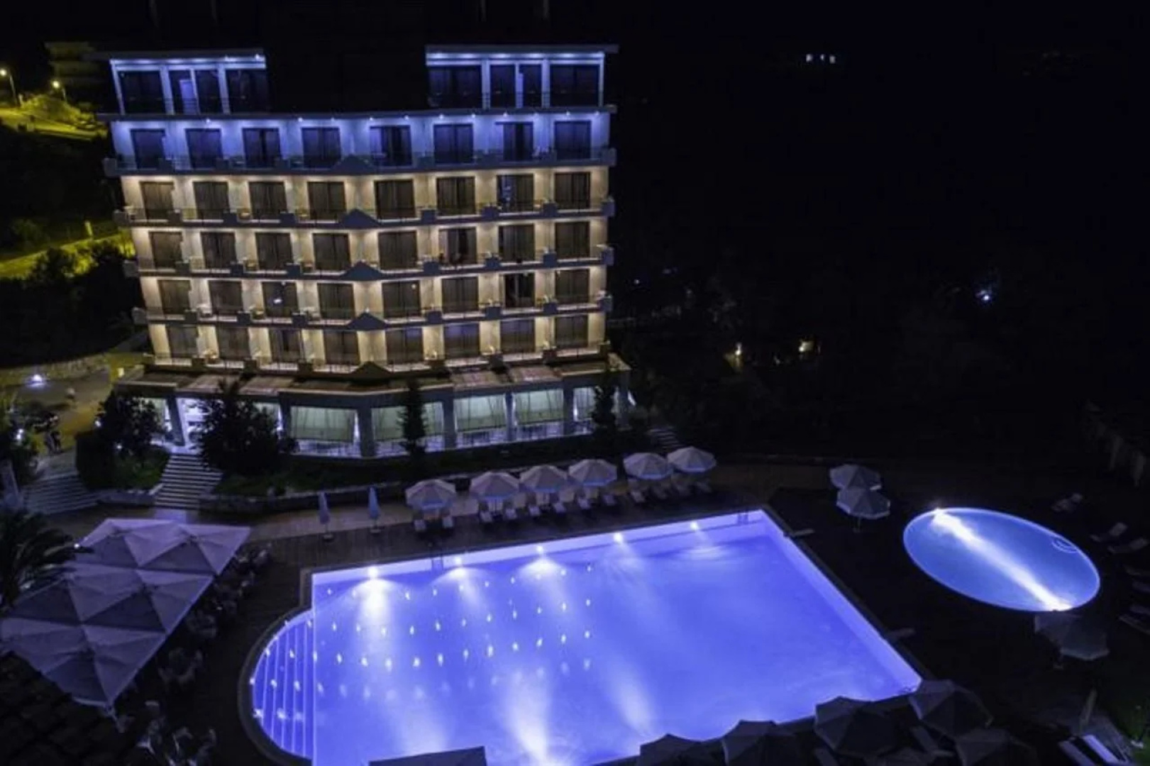 Rapos Resort Hotel