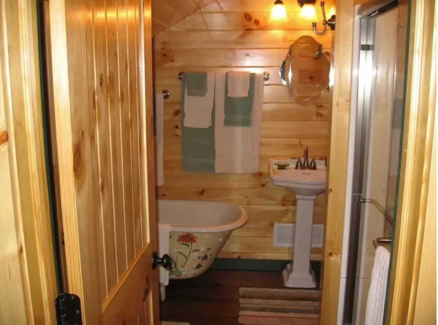 Mariaville Lake Bed and Breakfast