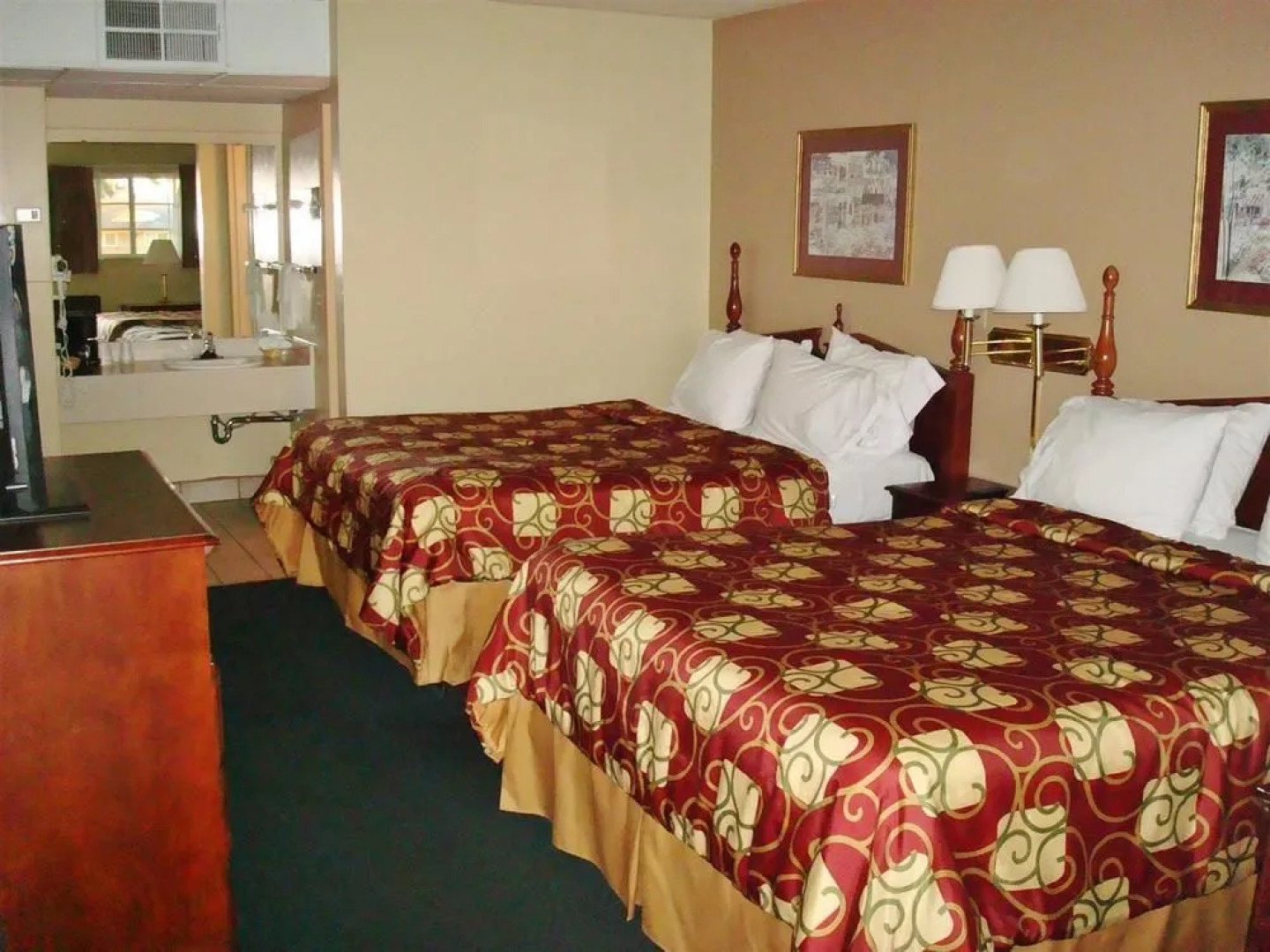 Best Western Country Inn