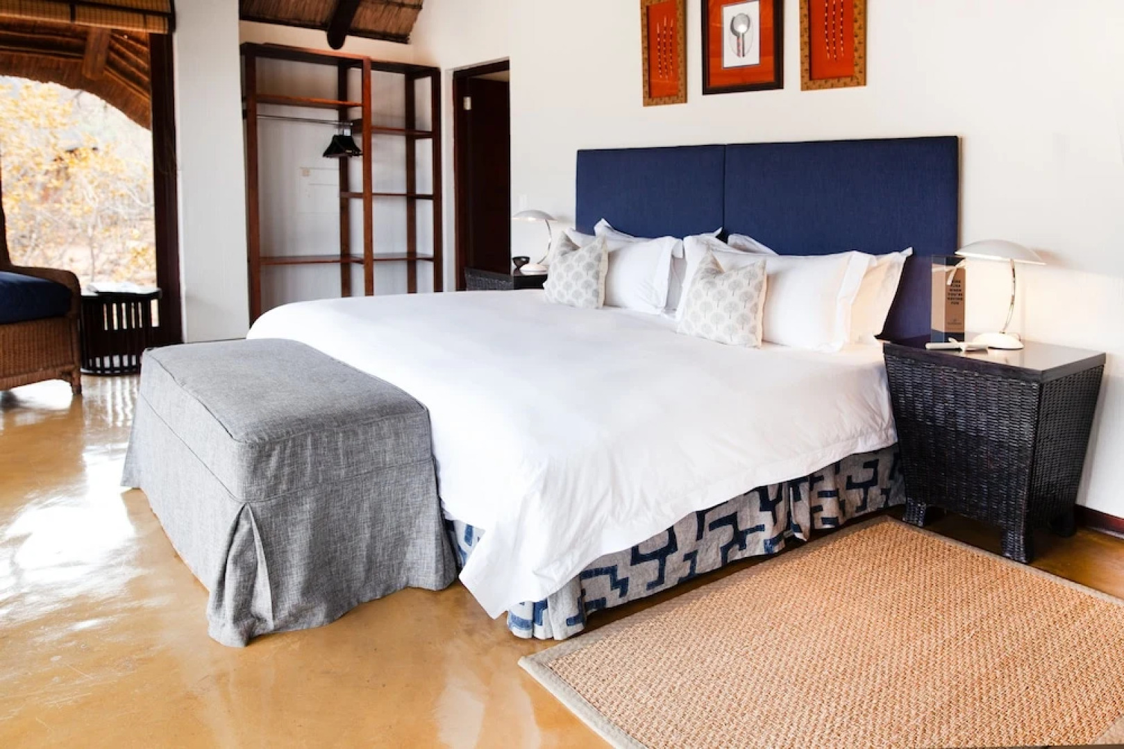 Tshwene Lodge