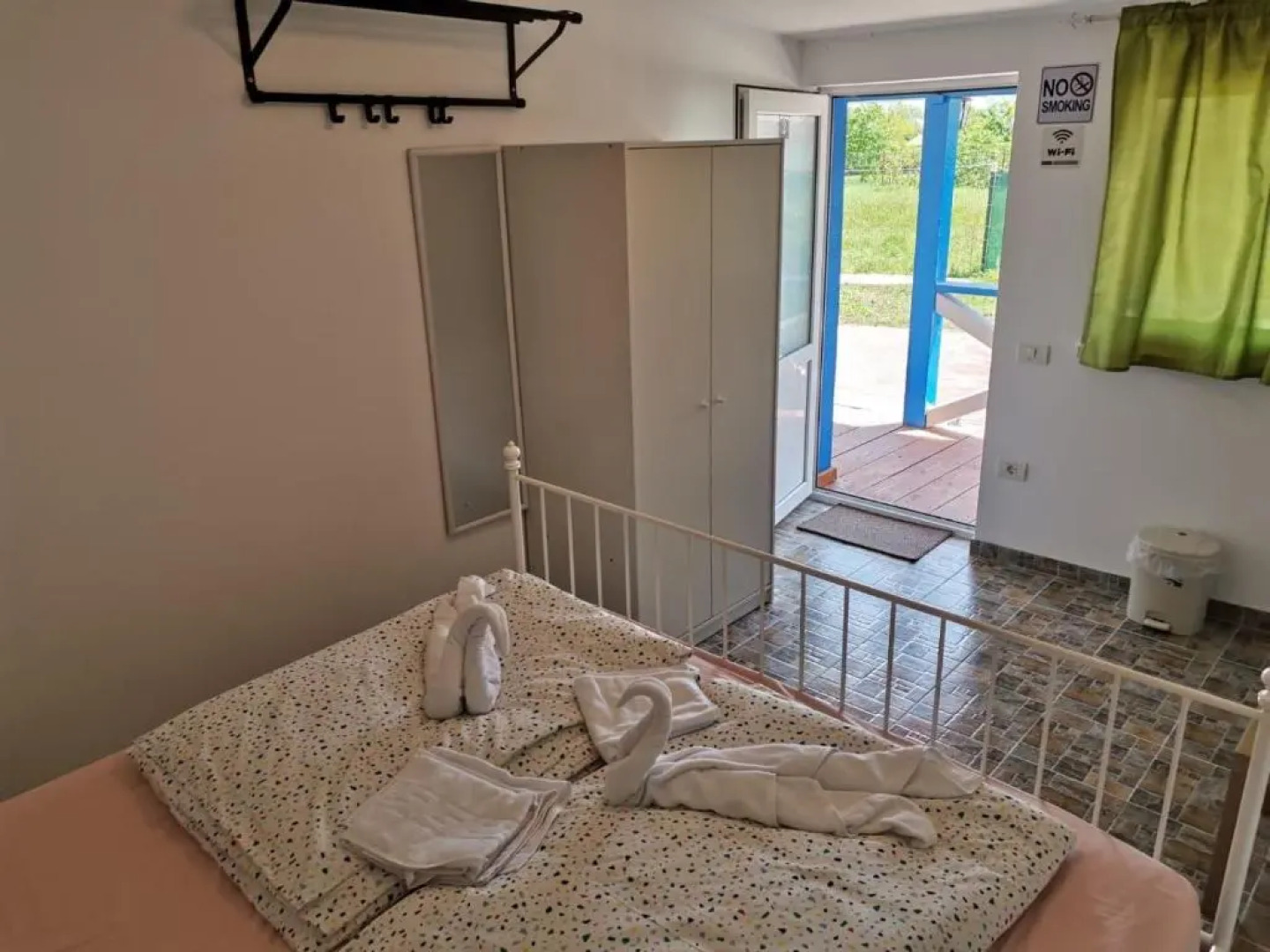 Pensiunea Blue House