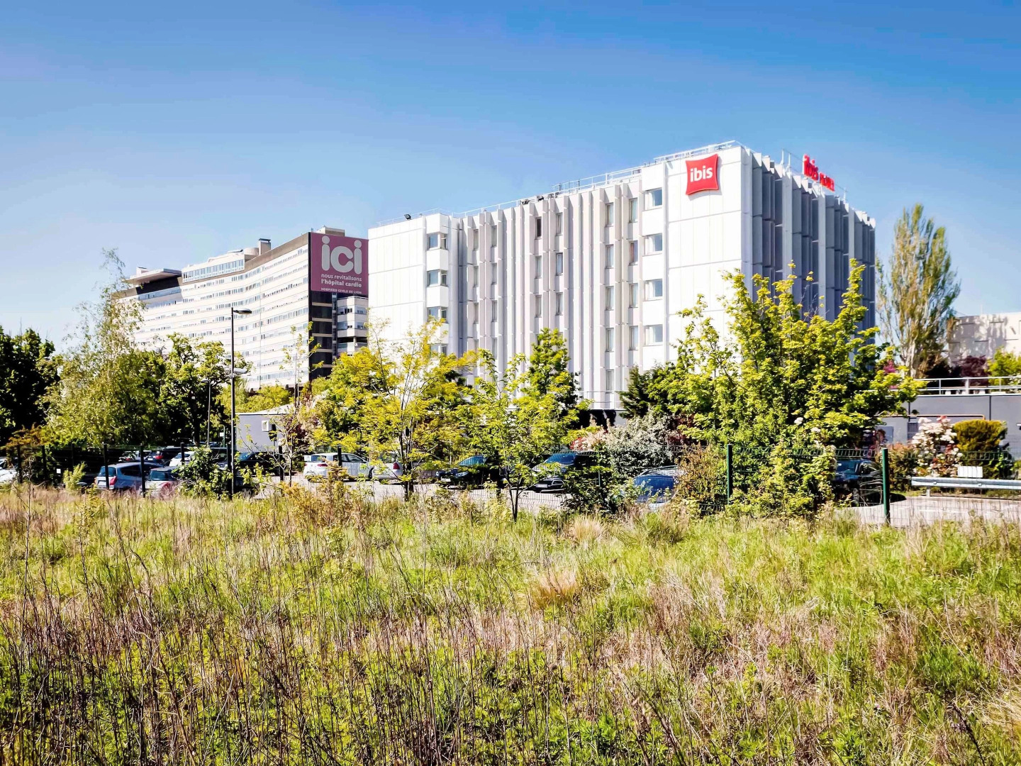 ibis Lyon Est Bron