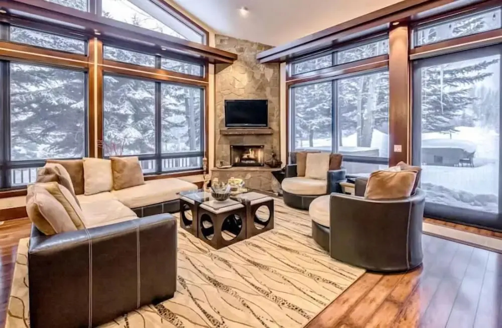 Snowmass Village by Gondola Resorts