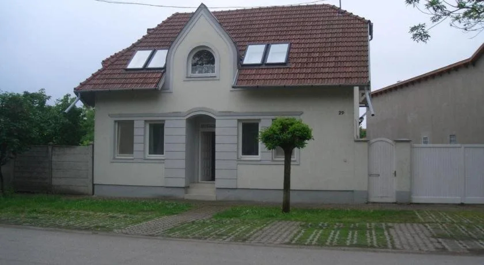 APARTMENTS-MINI-HOTEL