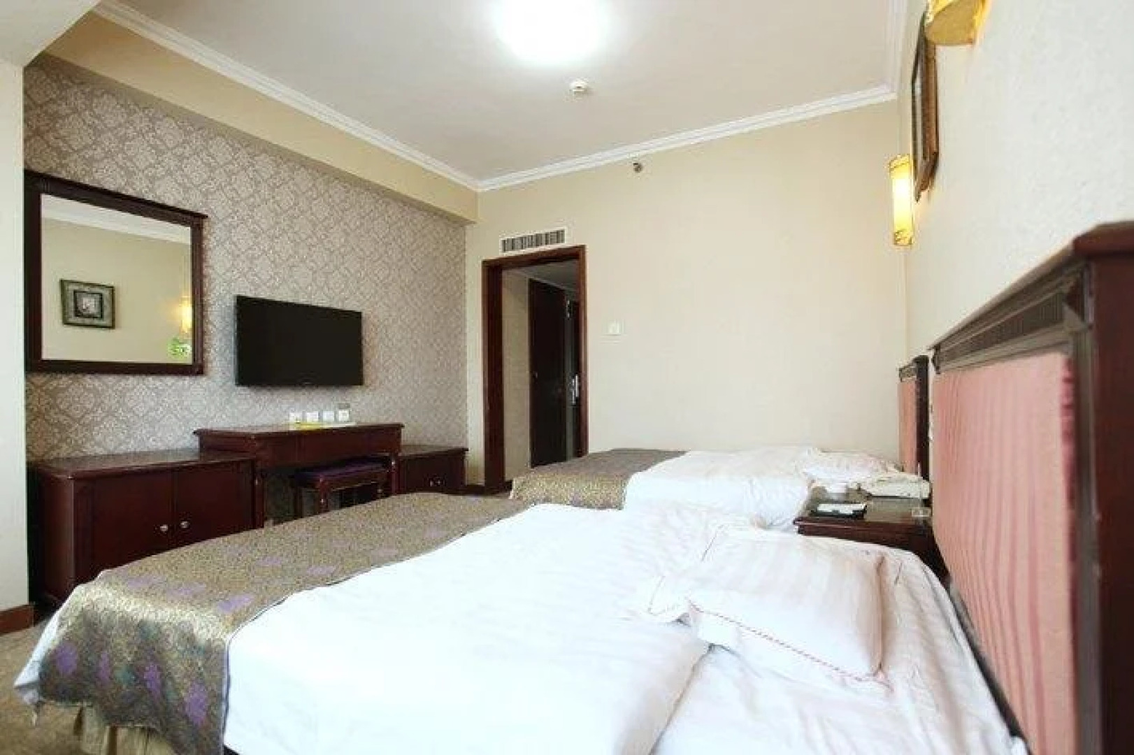Dandong Youdian Hotel
