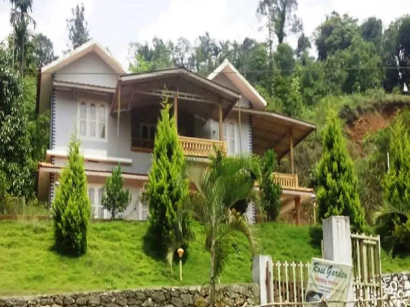 Jaziel Rose Garden Homestay