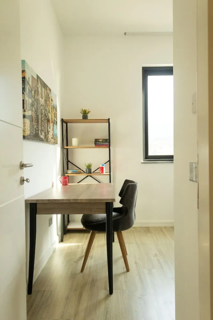 Elegant Two-bedroom Apartment in Upscale Surroundings