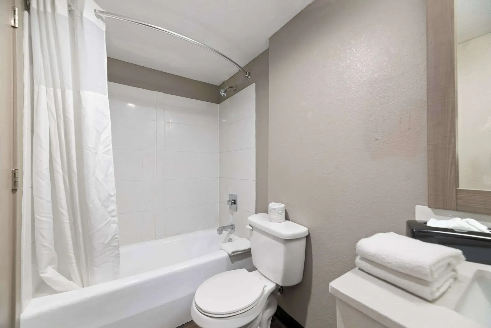 Quality Suites Wildwood - The Villages