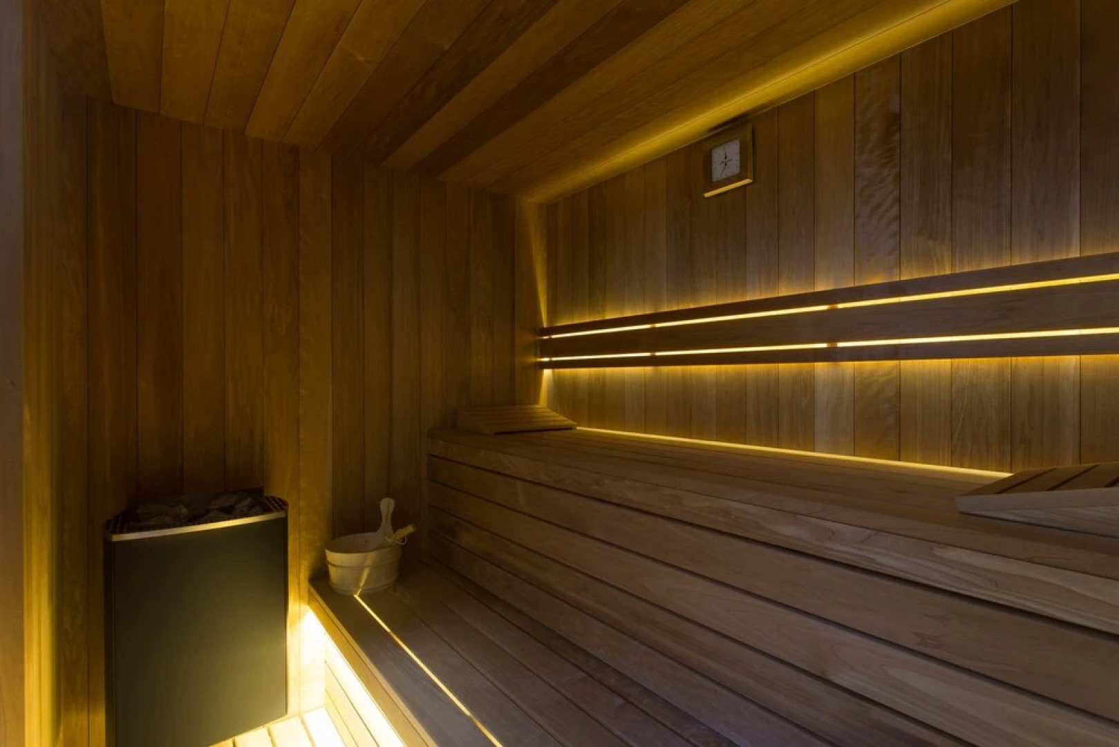 Luxury Beachfront Villa Sea Queen