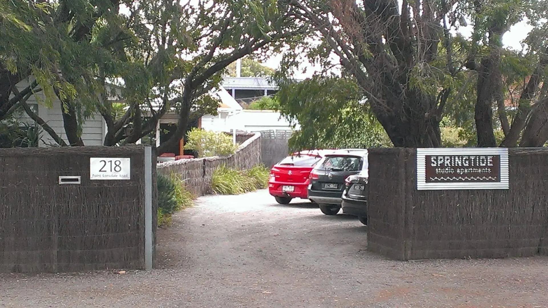 Springtide Studio Apartments