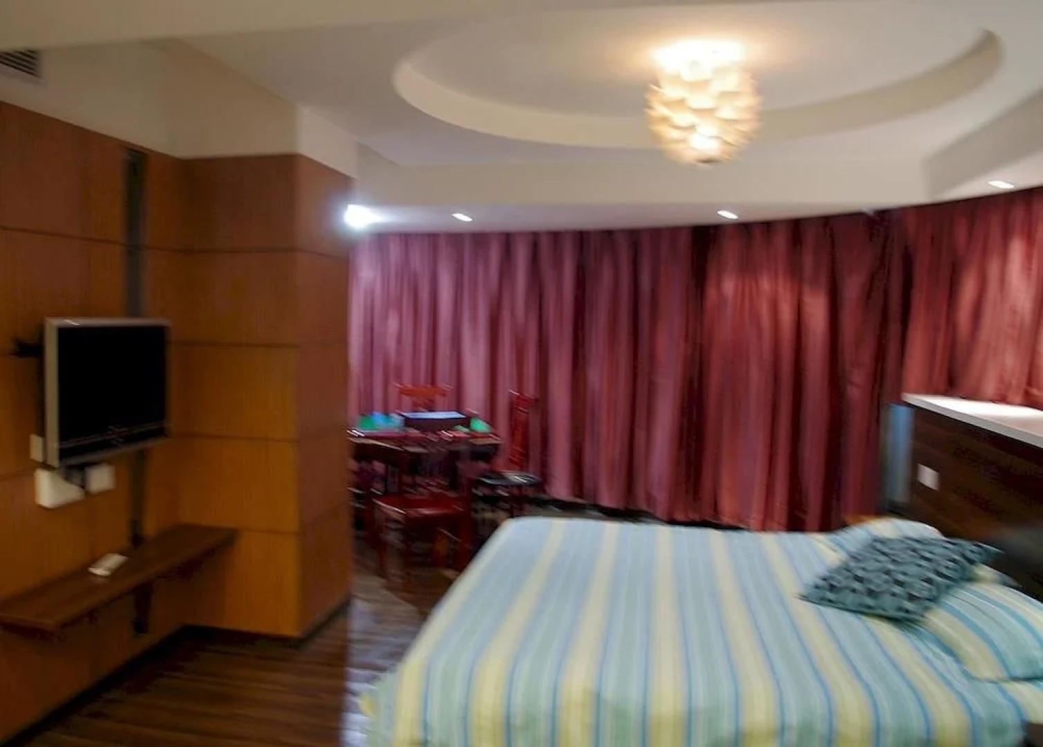 Xingcheng Wuai Square Hotel- Wuxi