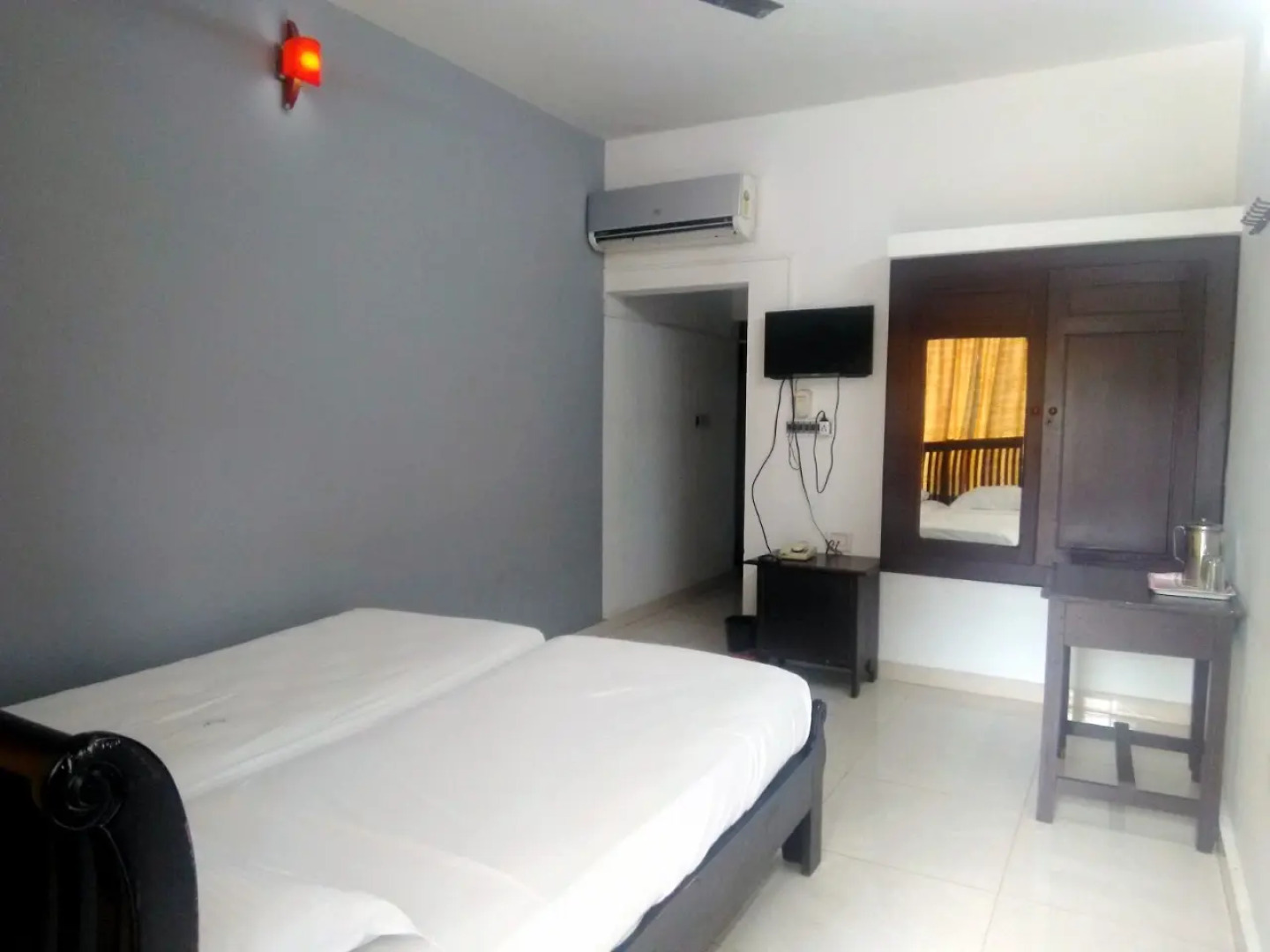 Clafouti Beach Resort