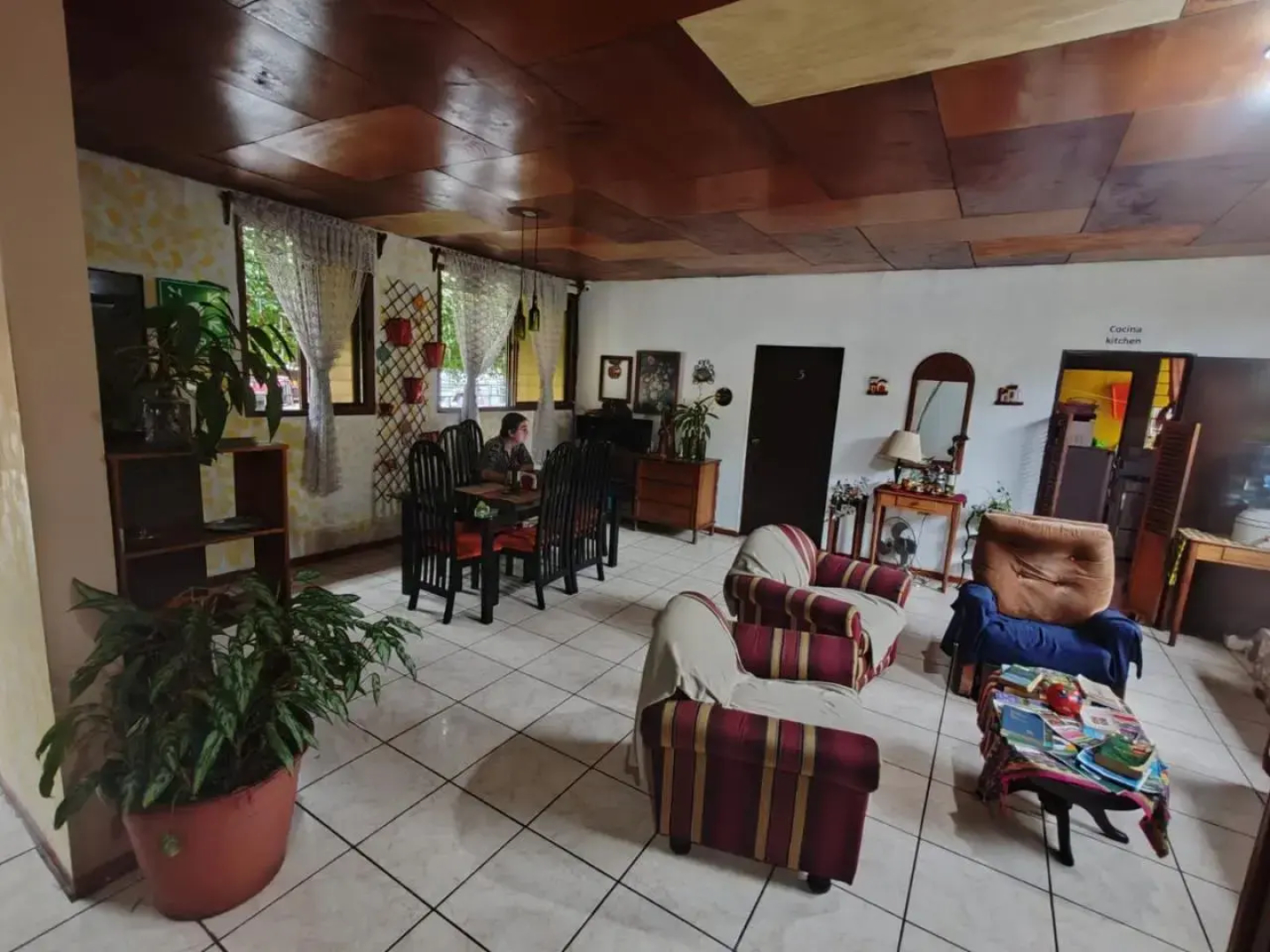 Doña Mercedes