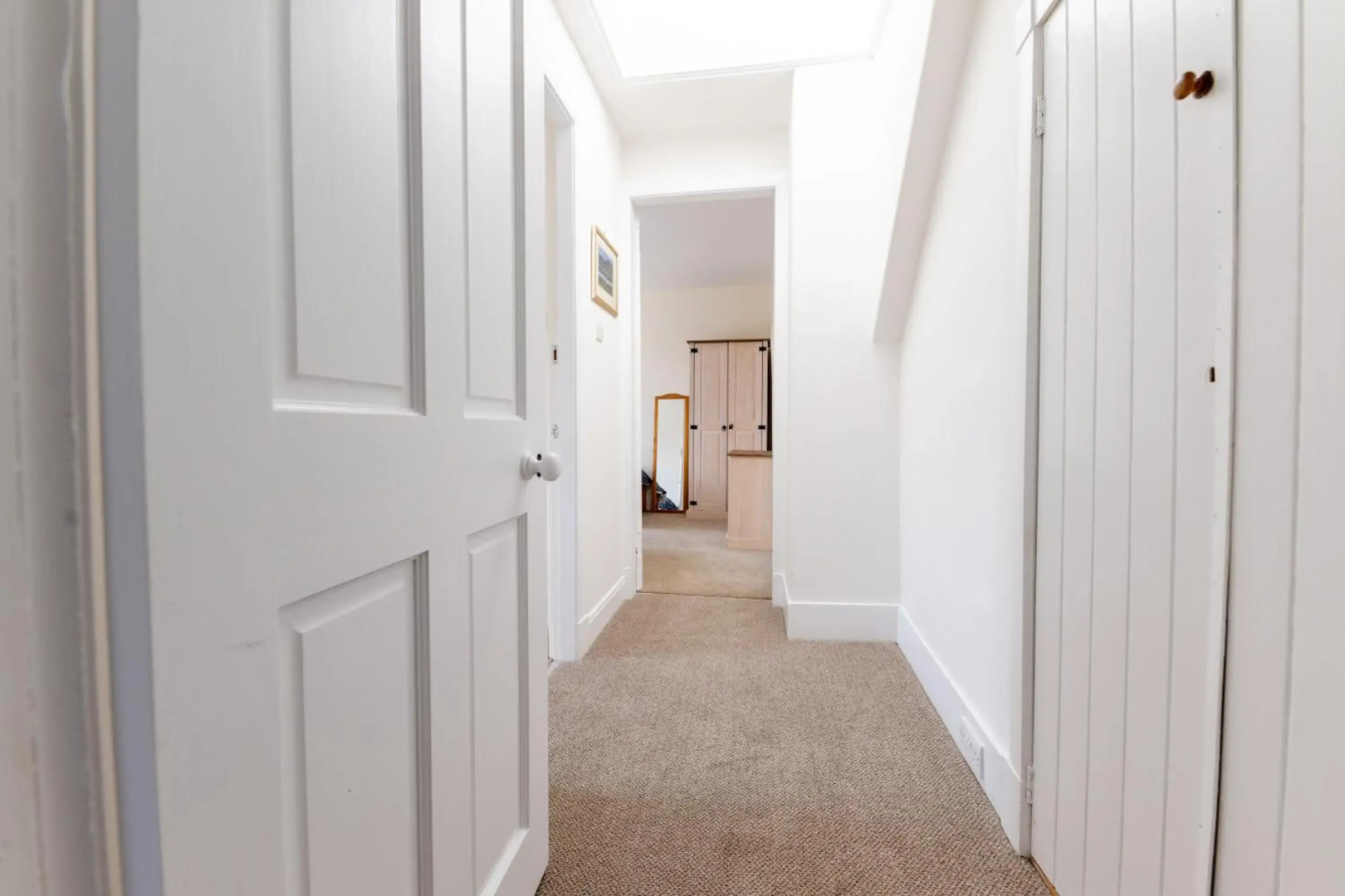 Seaview House - A Traditional Home by the Beach