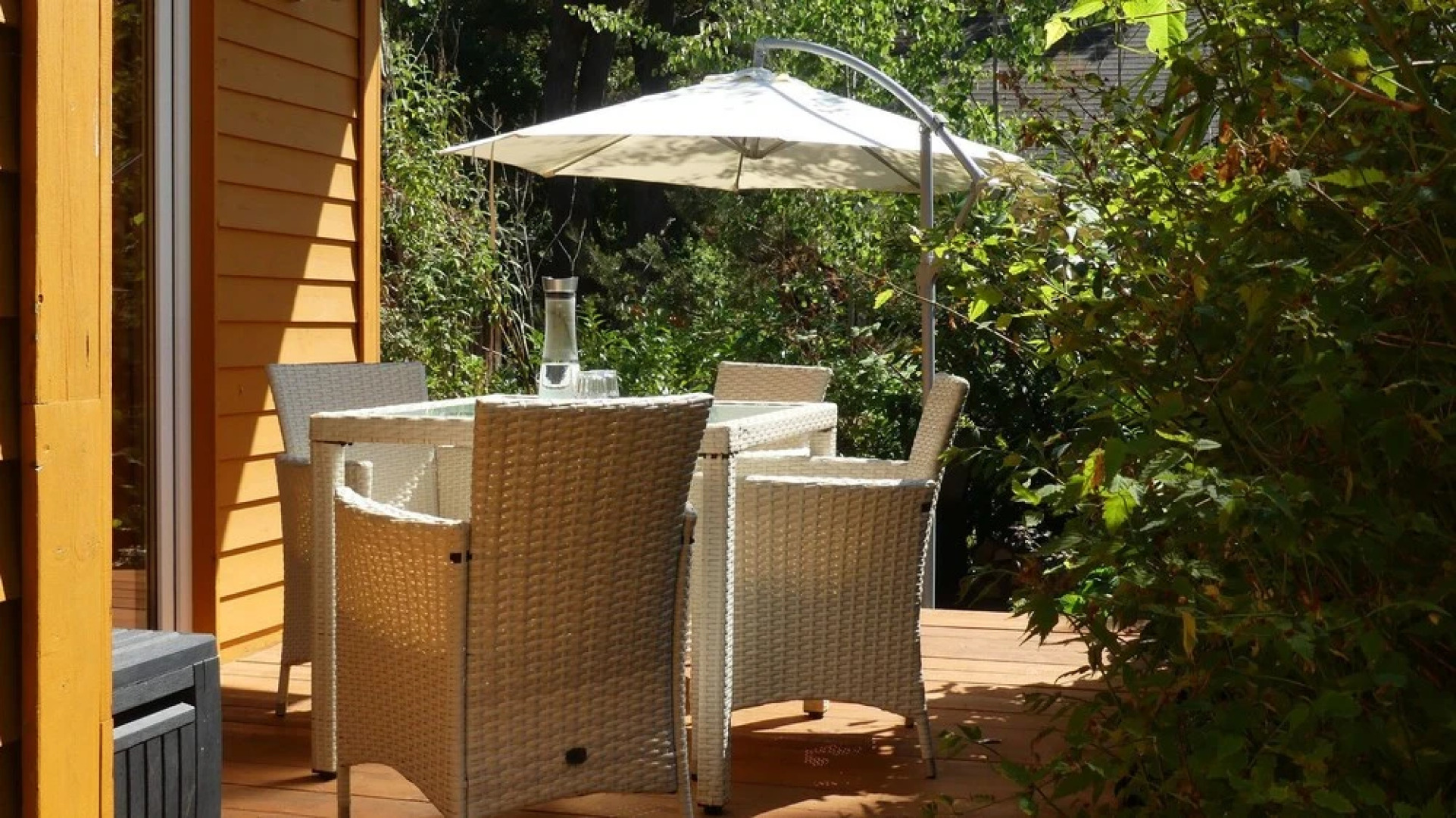 Zu Haus in der Ferne