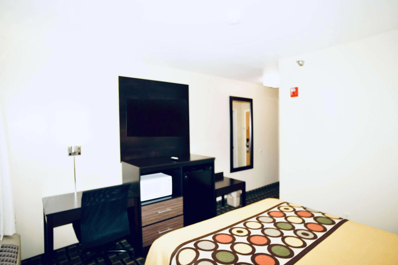 Super 8 by Wyndham Crossville TN