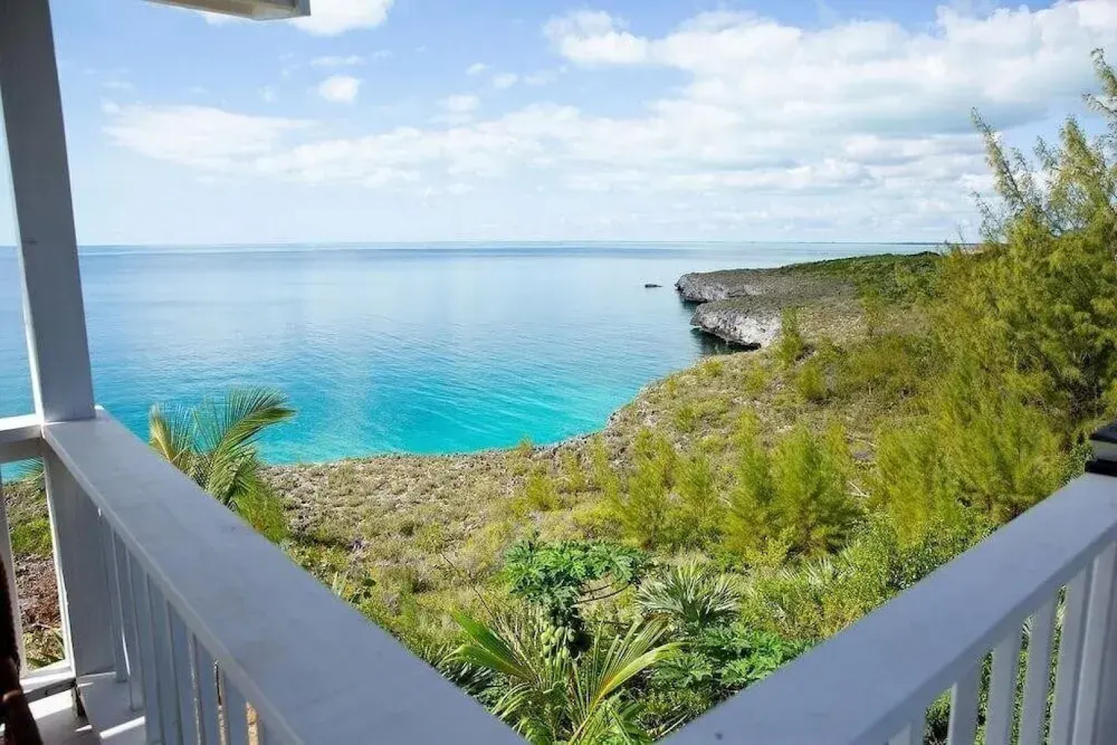 Blue Love Point 3br 3 Bedroom Home