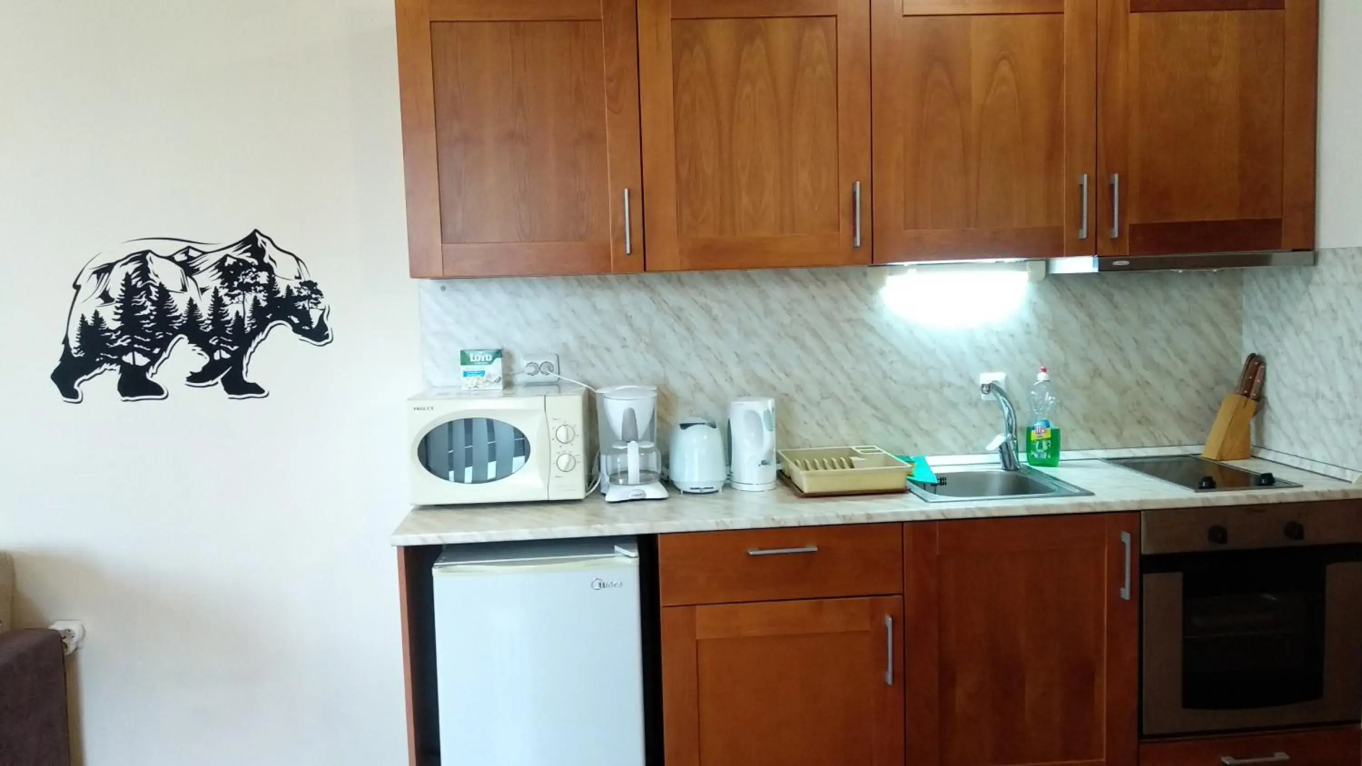 Pine Tree Apartment D34