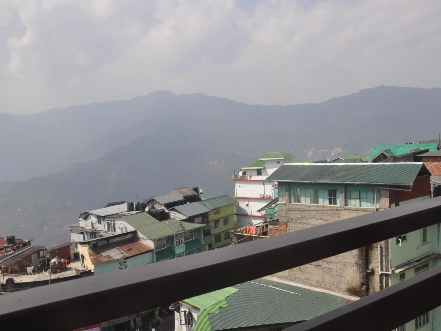 Jewel of the East Residency & Spa