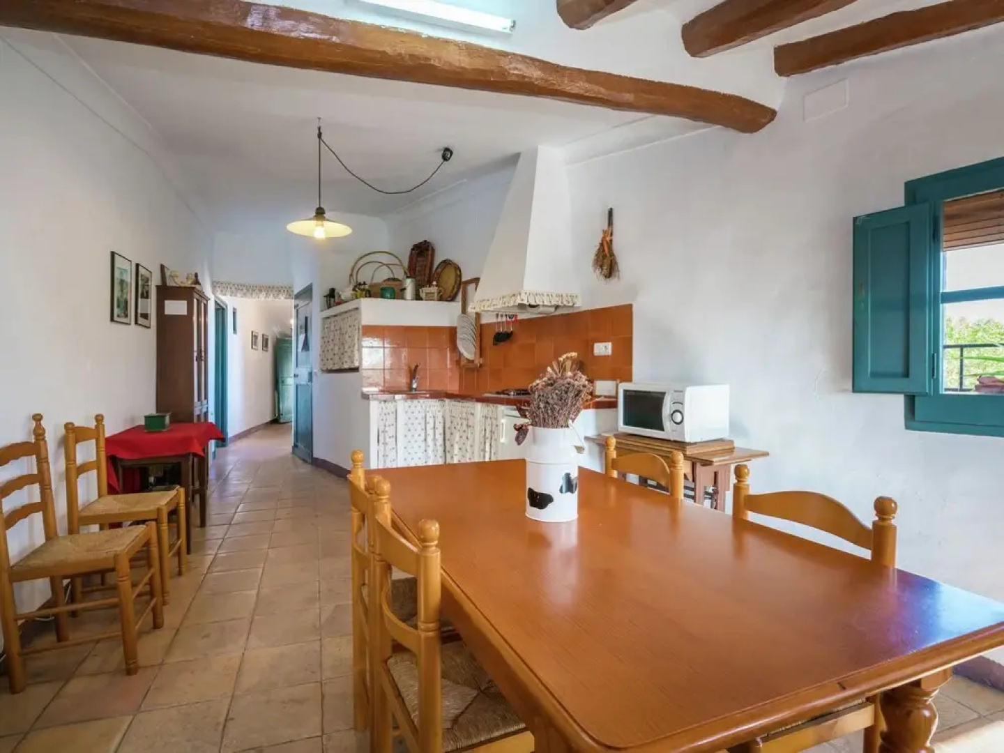 Charming Cottage Near City Centre