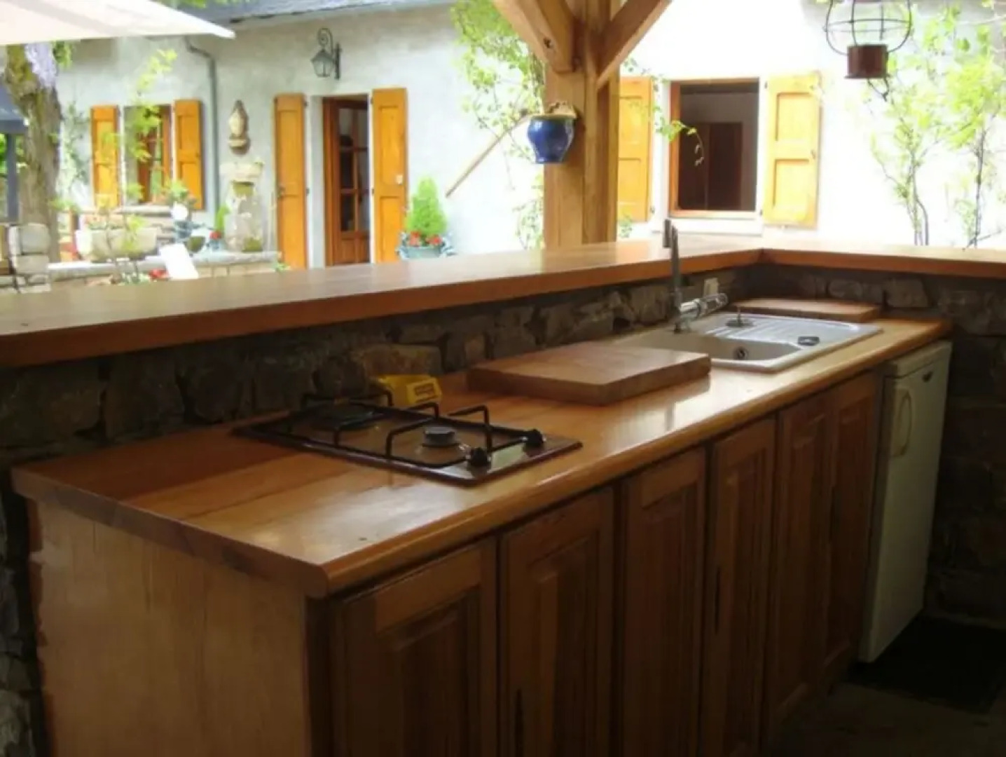 Villa With 4 Bedrooms In Saint-pierre-des-tripiers, With Wonderful Lake View, Private Pool, Furnished Garden - 41 Km From The Slopes