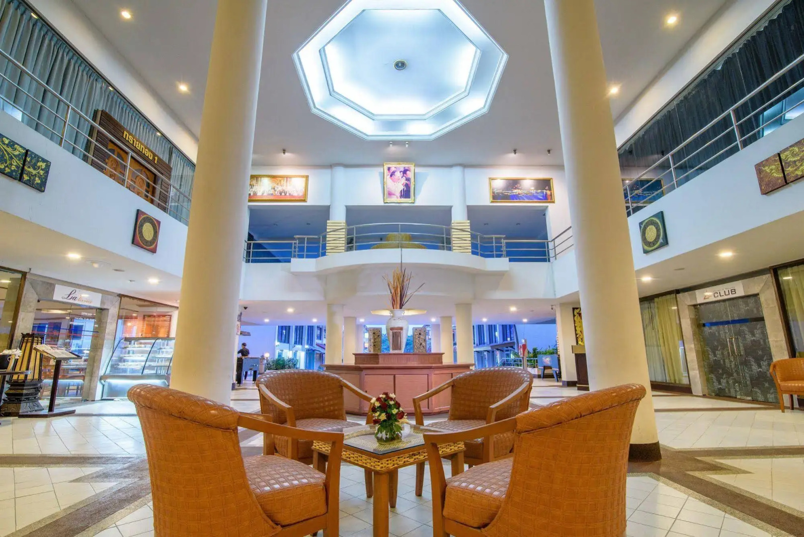 Golden Beach Cha-Am Hotel