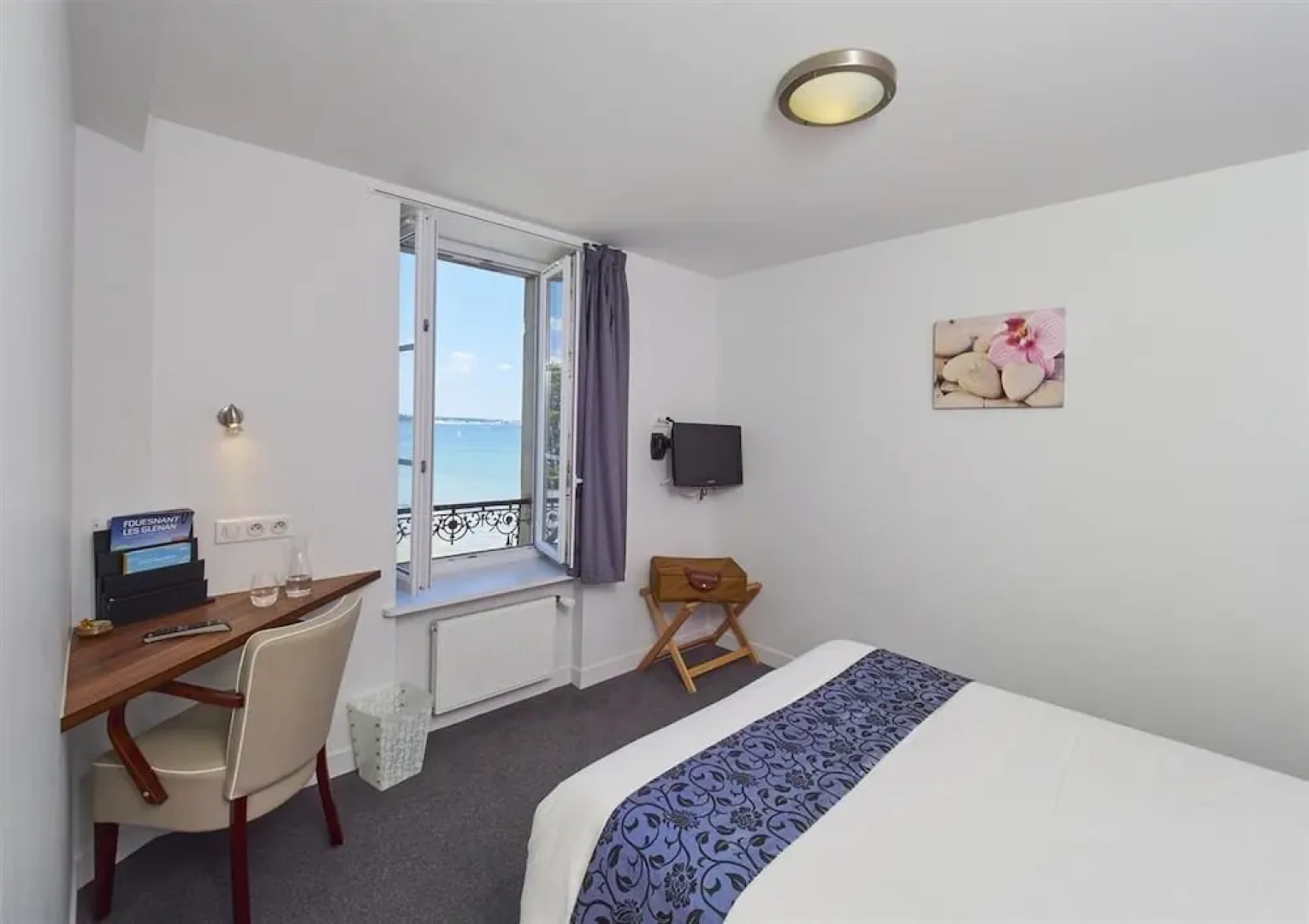 Logis Hotel Belle Vue