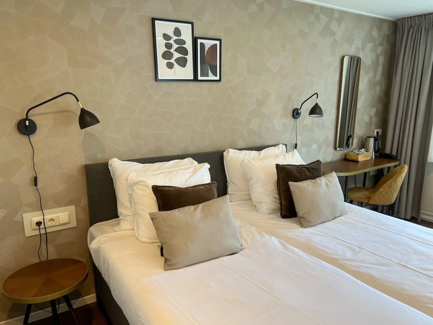 De Zon Hotel & Restaurant by Flow