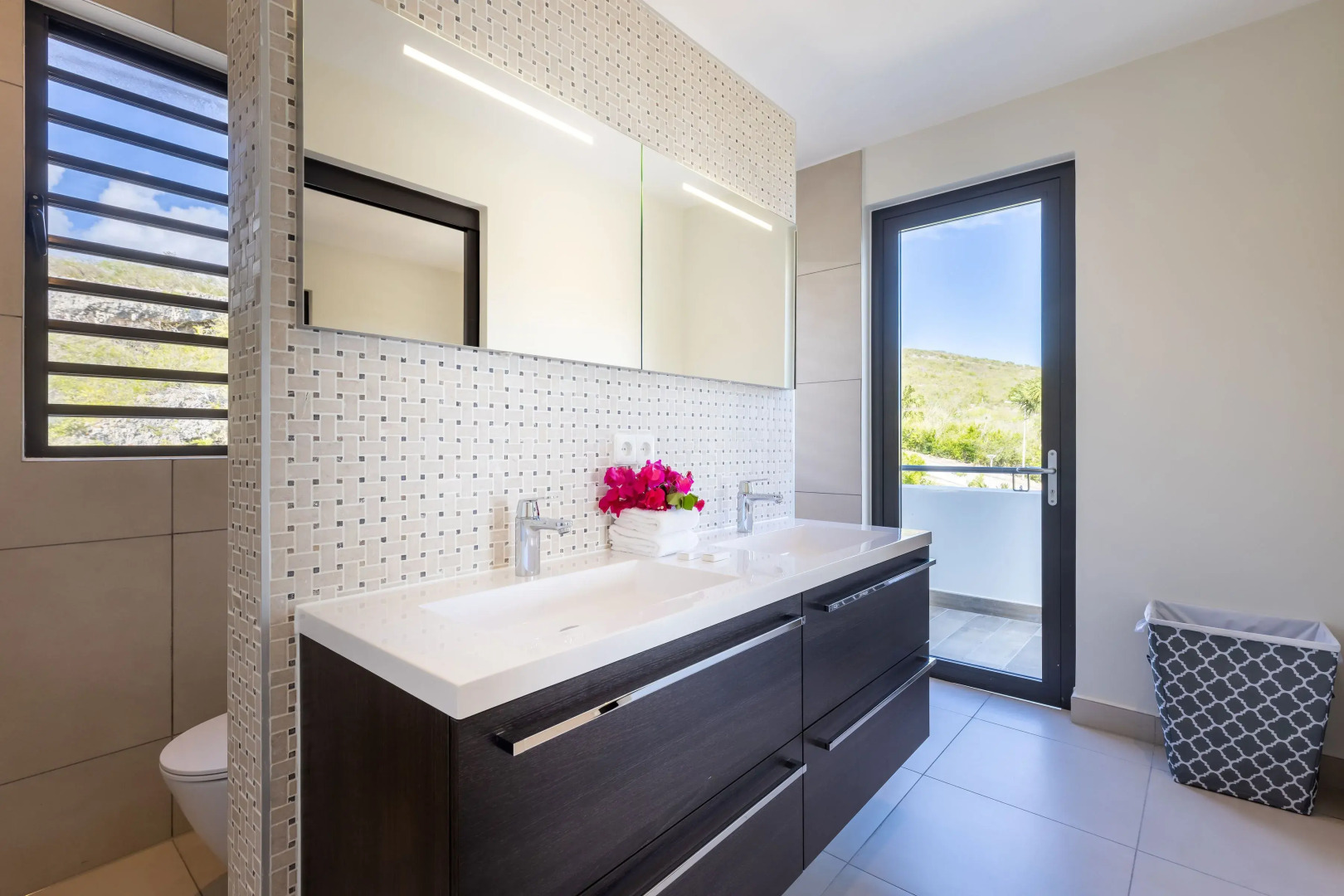 Chic, Panoramic Penthouse - Spectacular  270 ° Ocean View