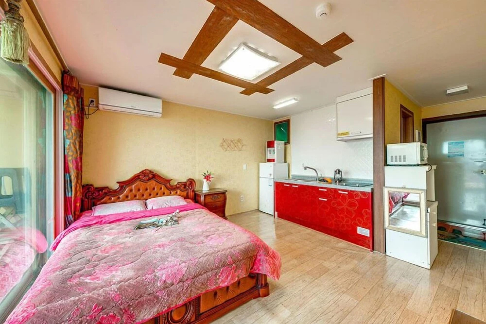 Yeongdeok Sea Village Pension