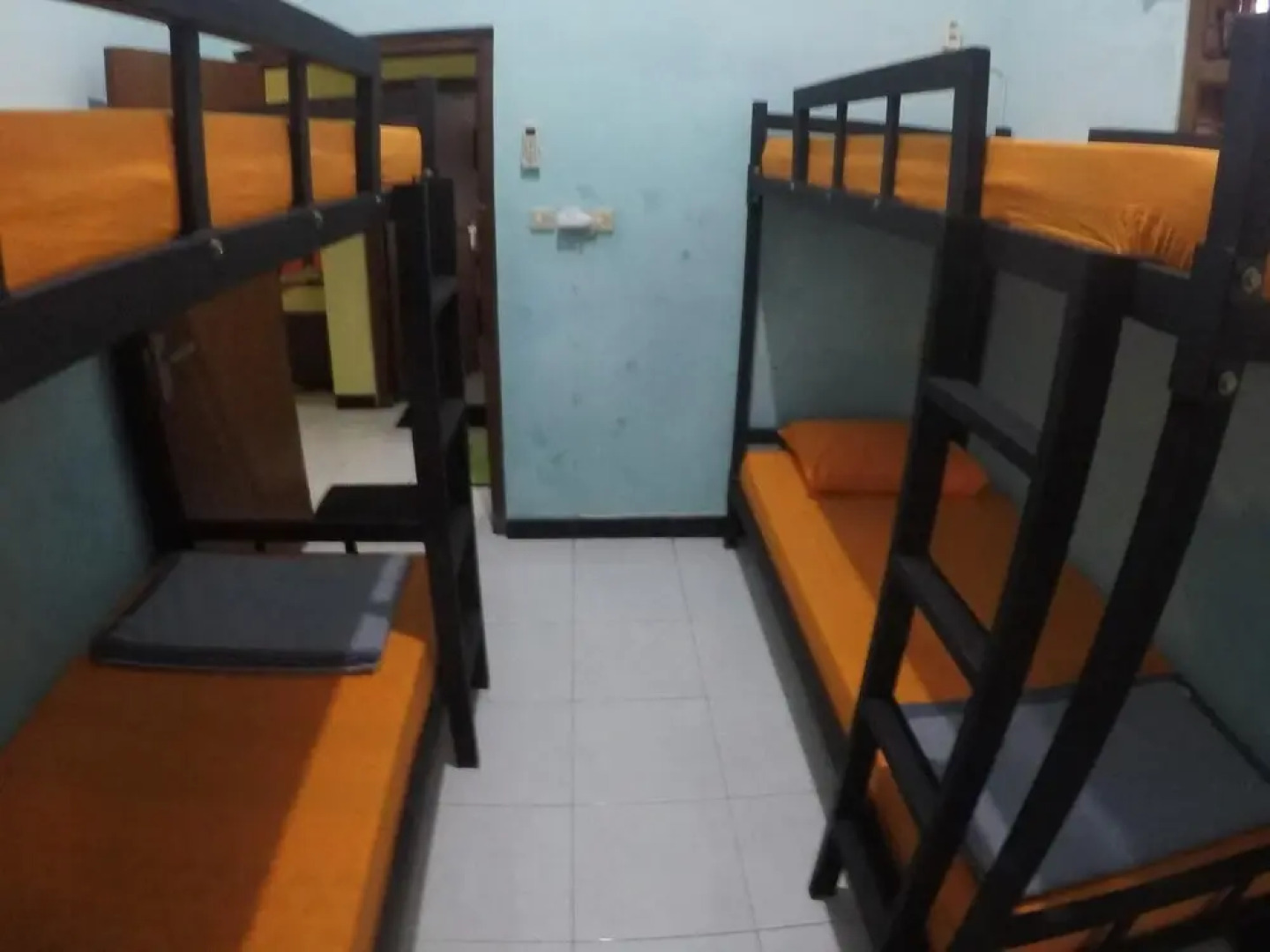 Dhika Adventure - Hostel