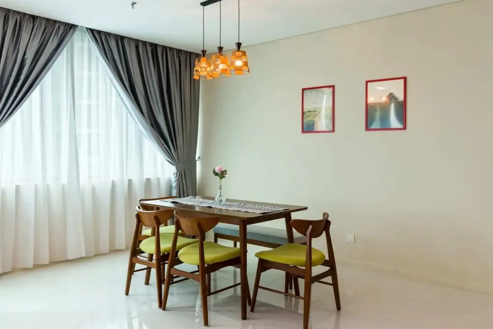 Colorful and Lovely Condo for 6 Near Klcc