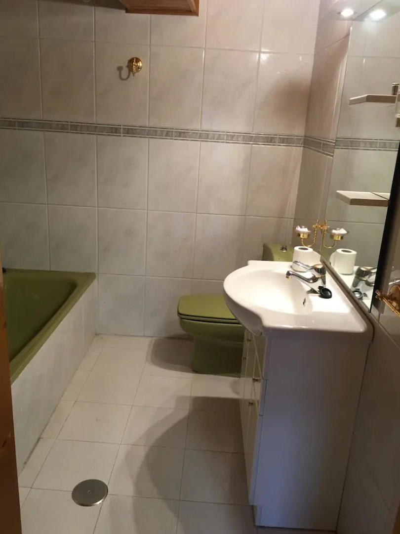 House With one Bedroom in Ourense, With Wonderful Mountain View and Ba