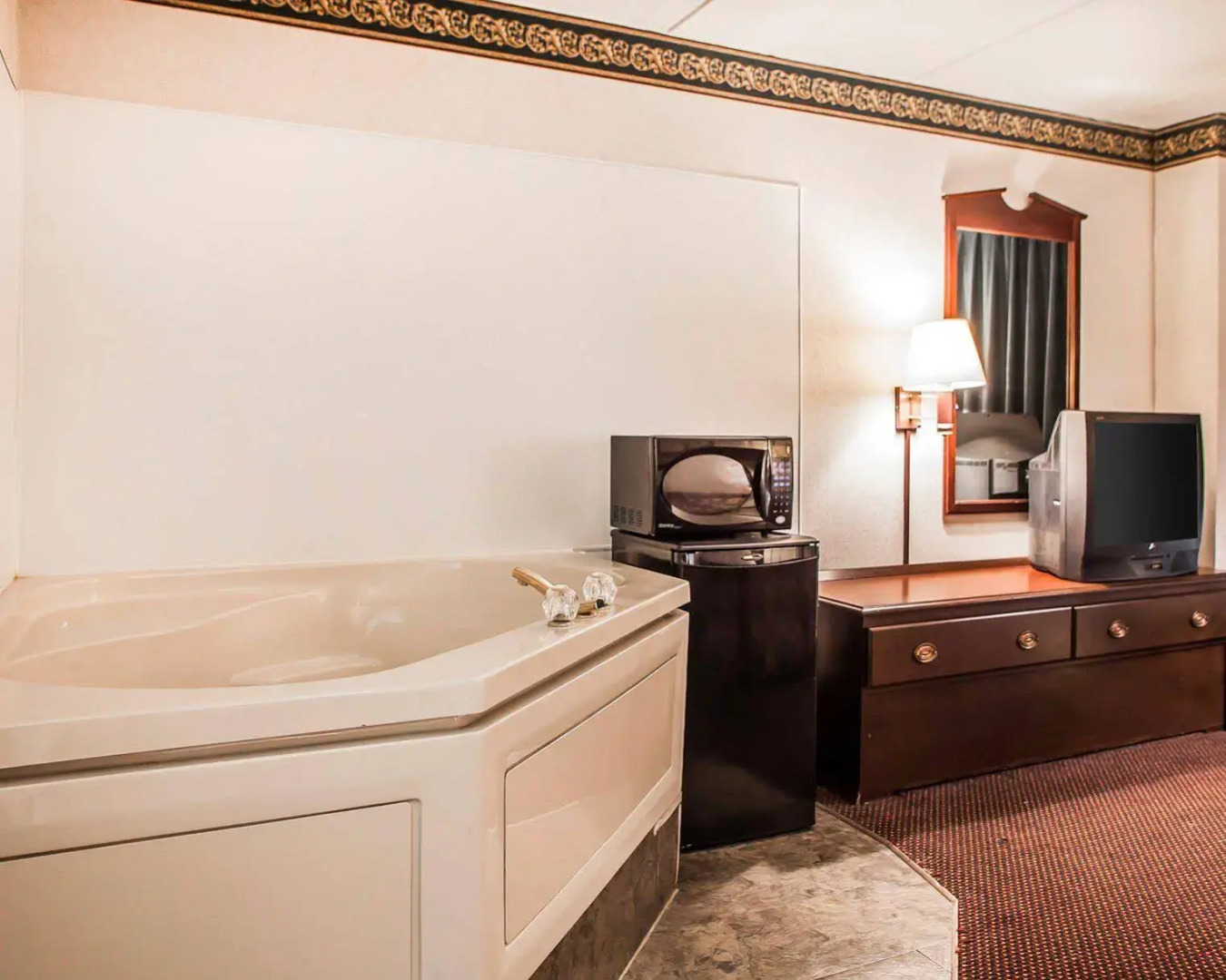 Red Roof Inn Reading