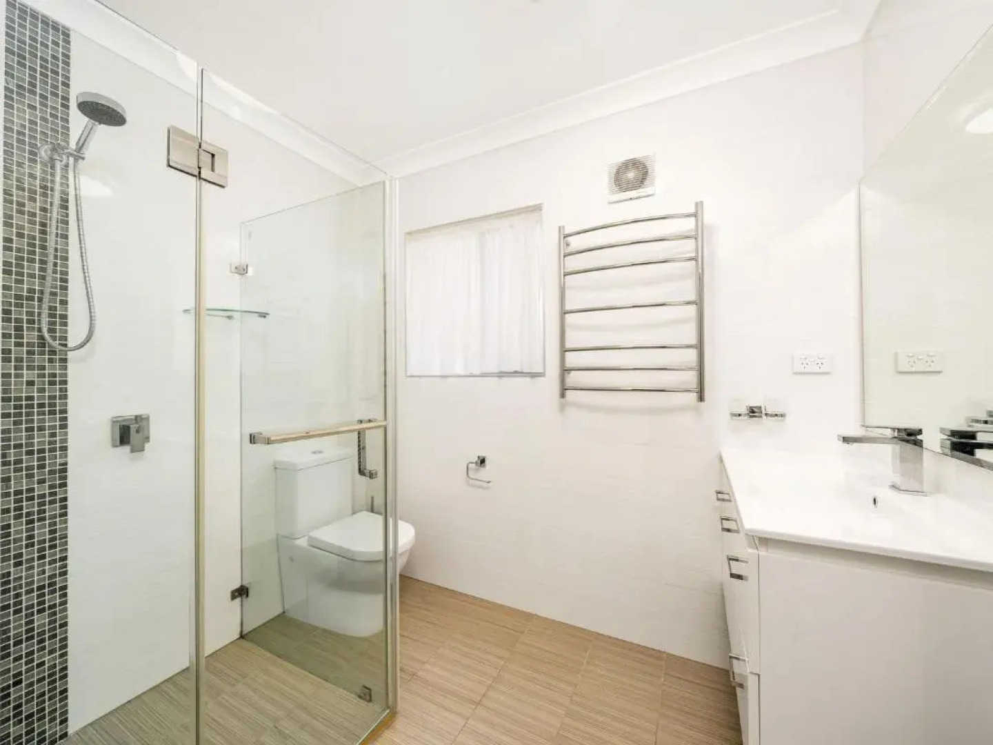 Enjoy Your Box Seat on Orion Beach and Jervis Bay