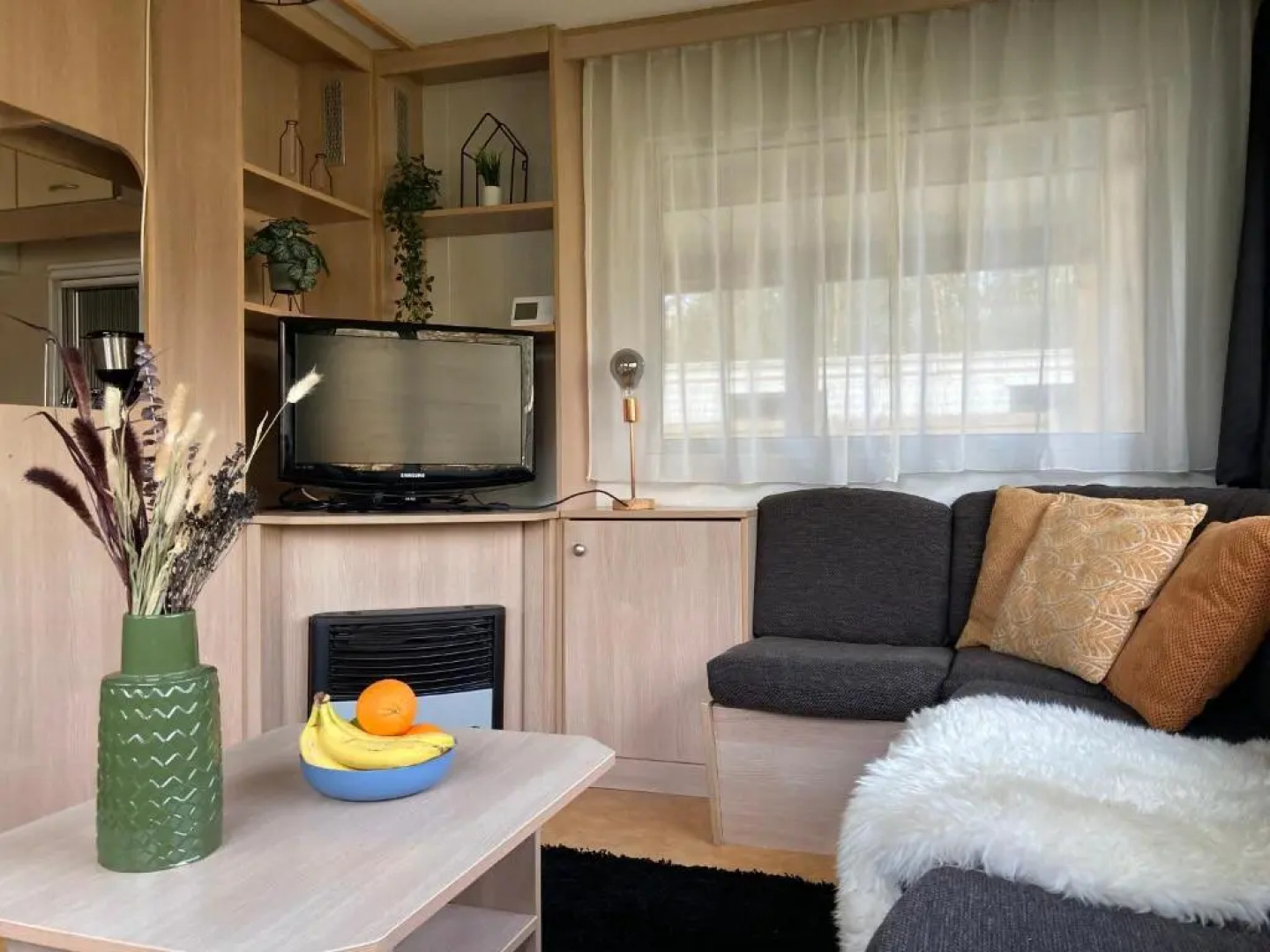 Chalet 't Rijsterbos op camping met zwembad!