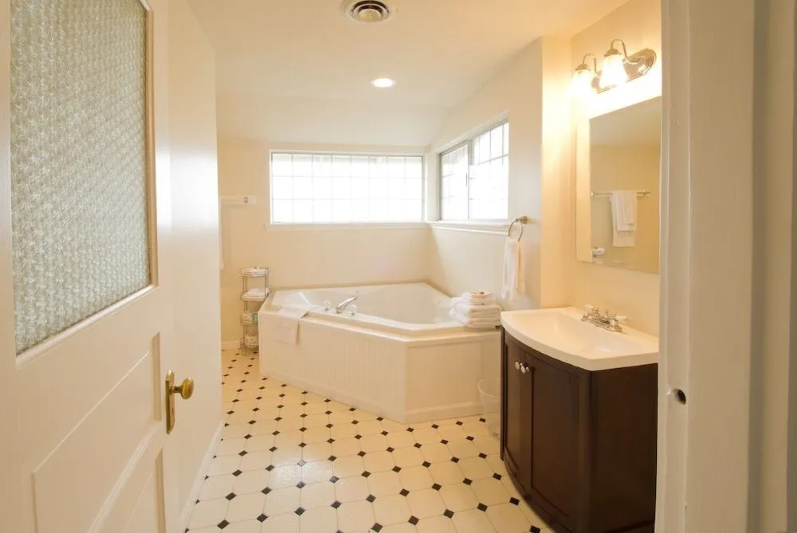 Birchfield Manor Inn and Restaurant