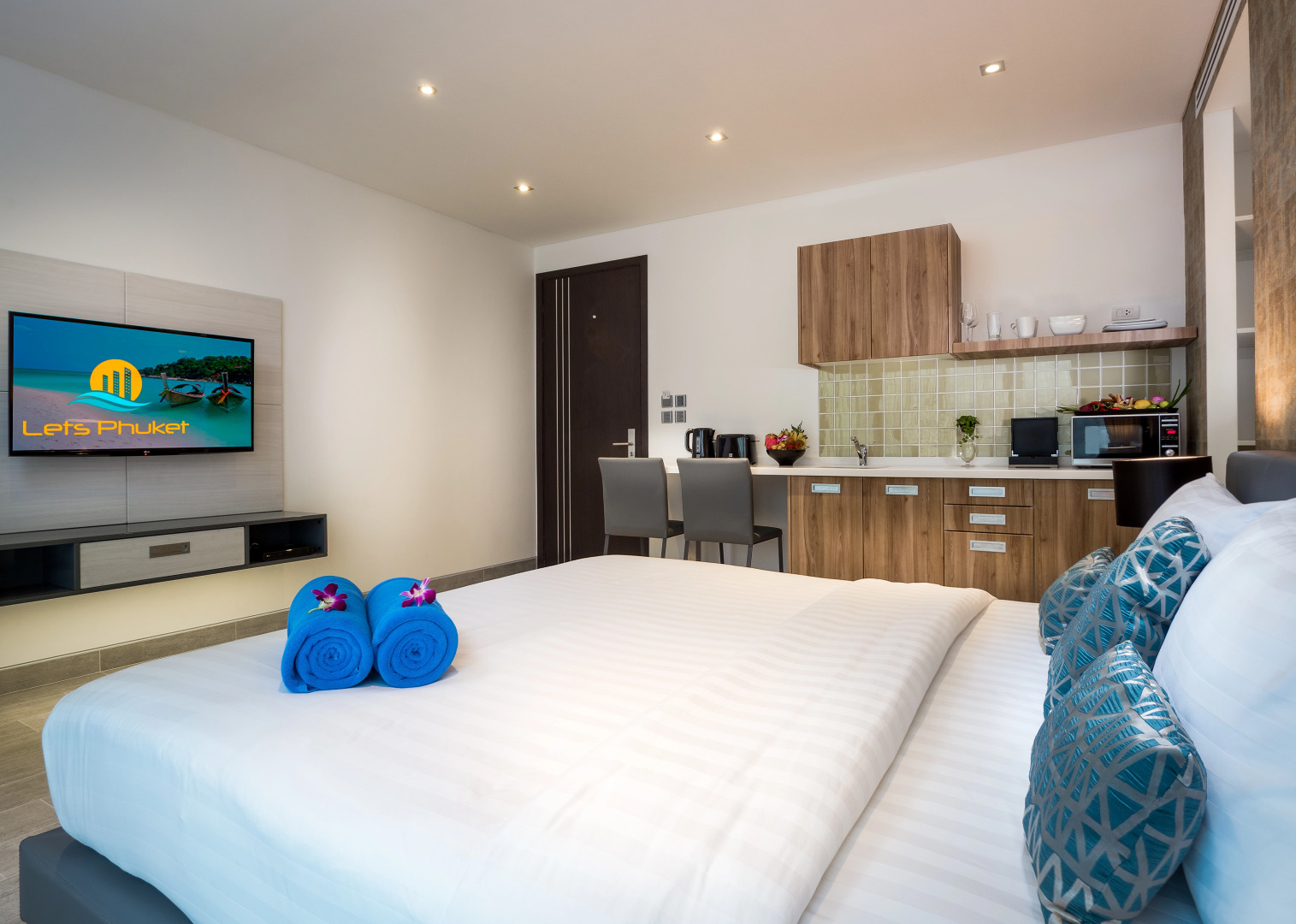 LetsPhuket Twin Sands Resort & Spa (SHA Plus+)