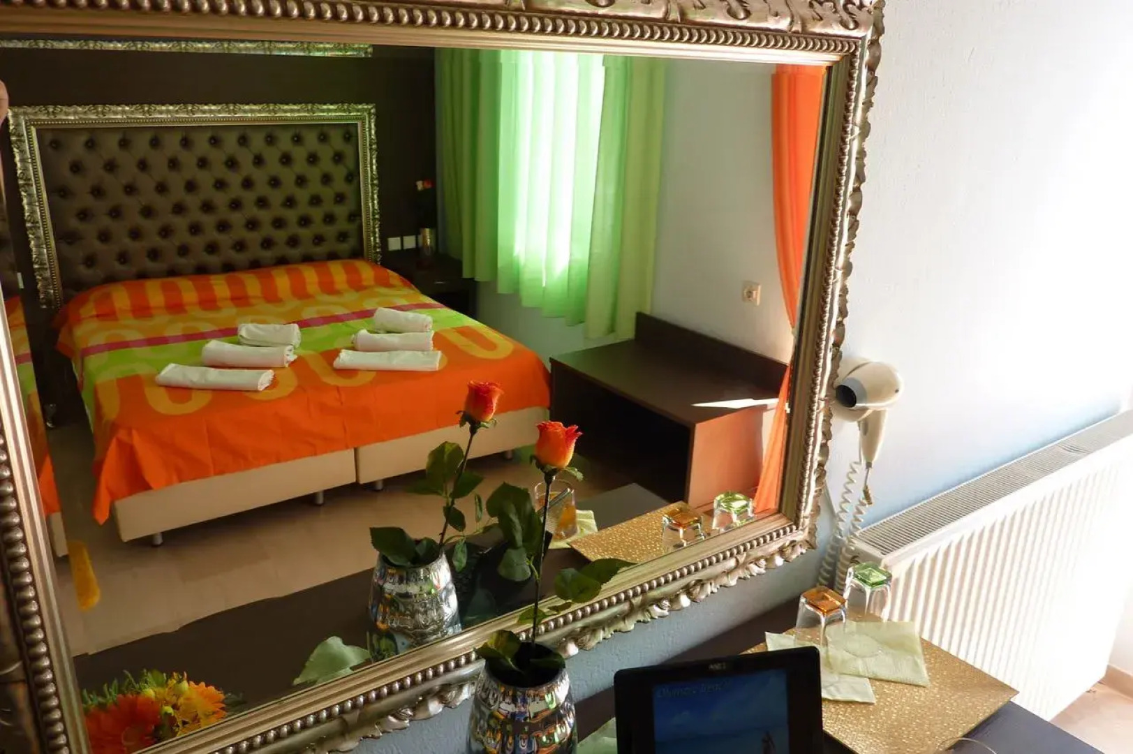 Hotel White Rose Beach