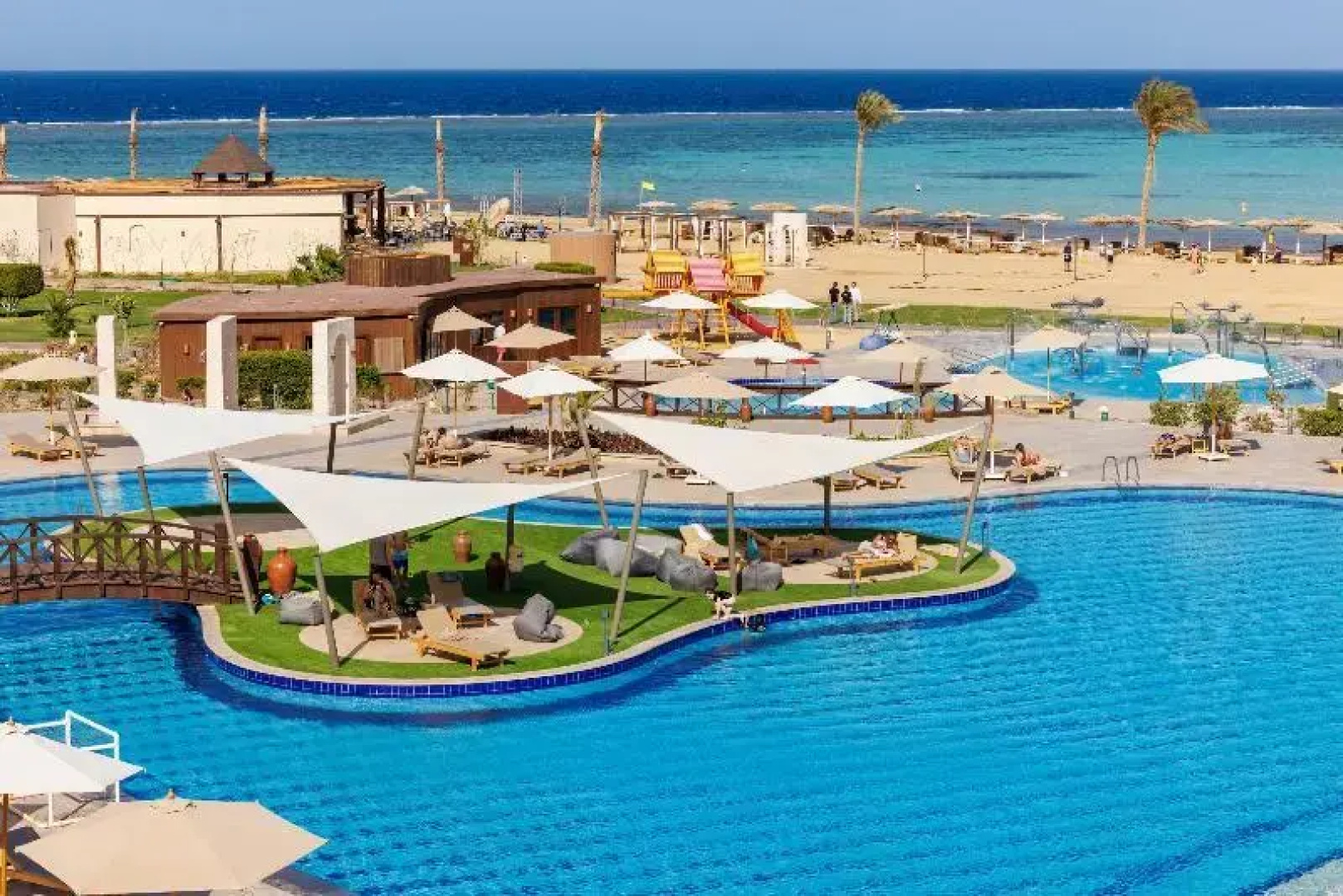 True Beach Resort