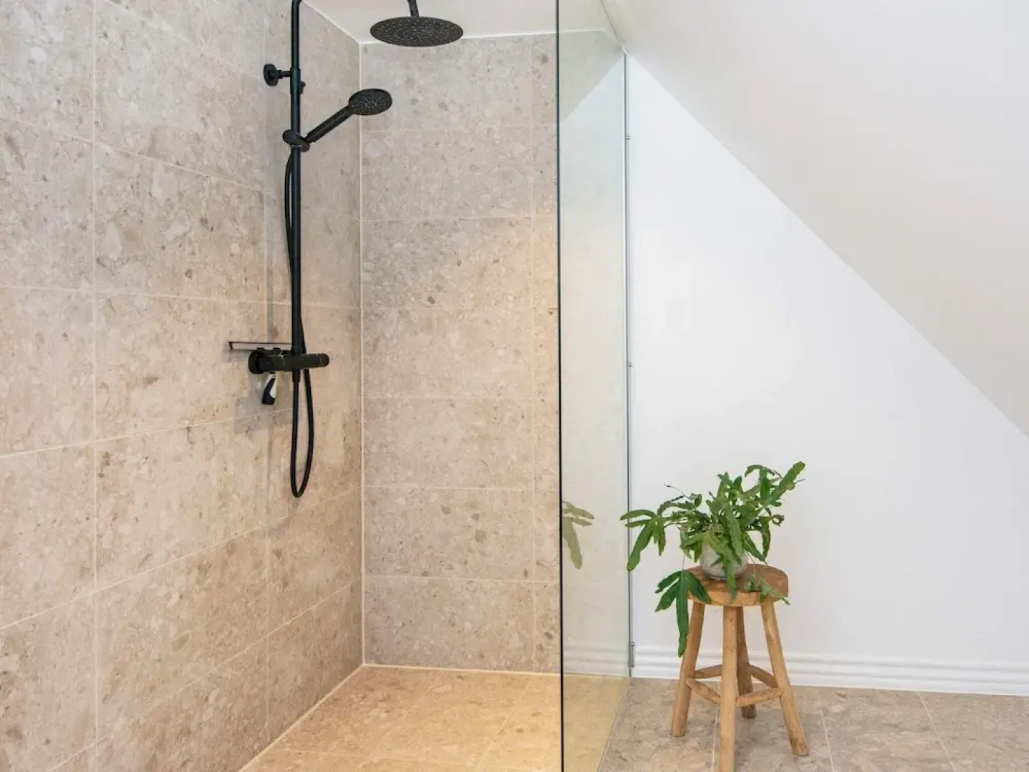 12 Person Holiday Home in Sonder Omme