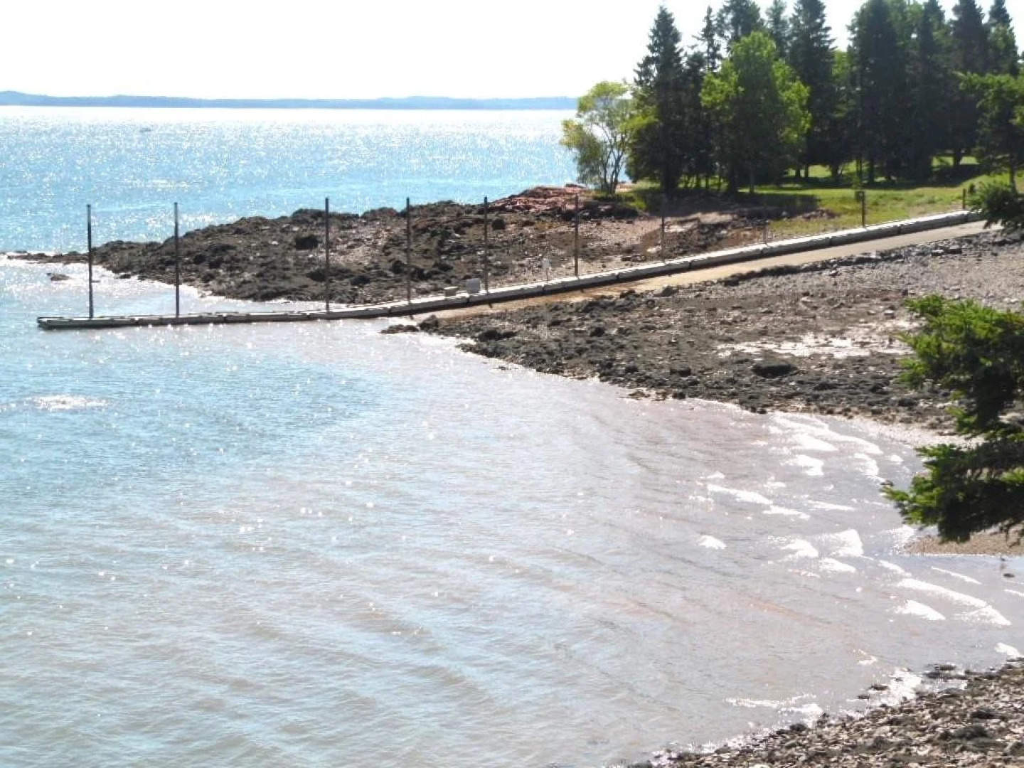 Redclyffe Shore Motor Inn