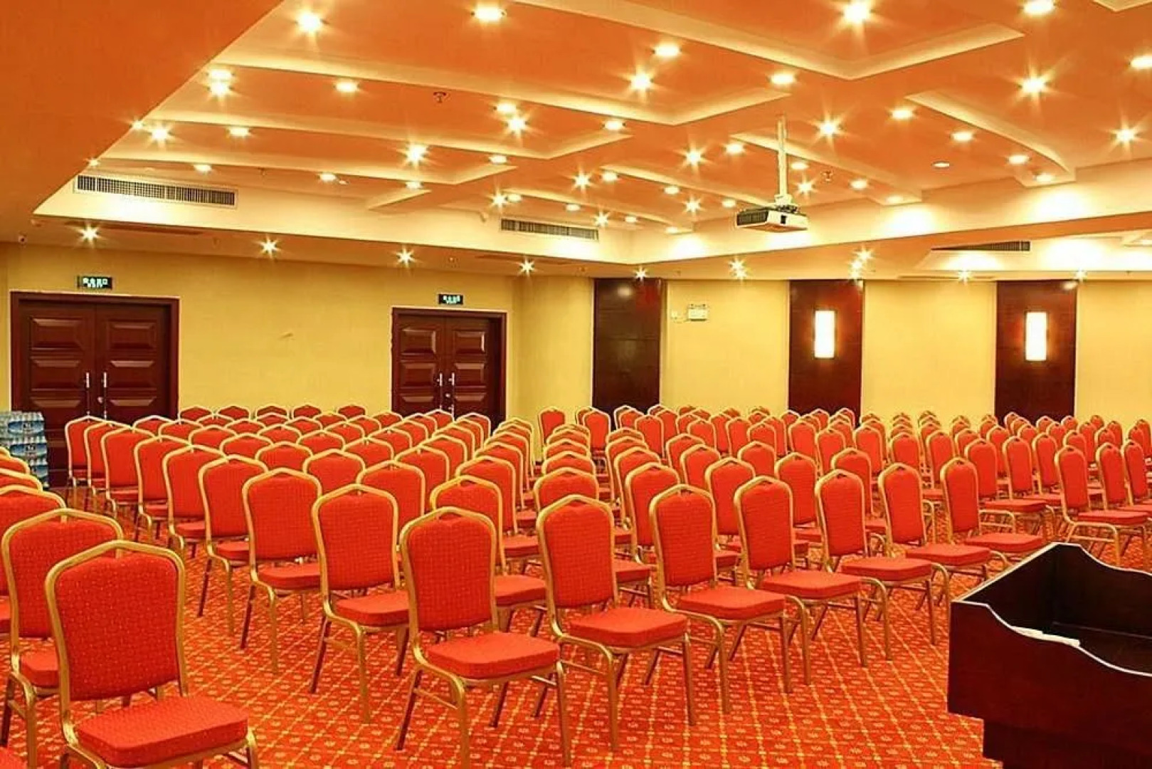 Xiamen Kellywood Hotel