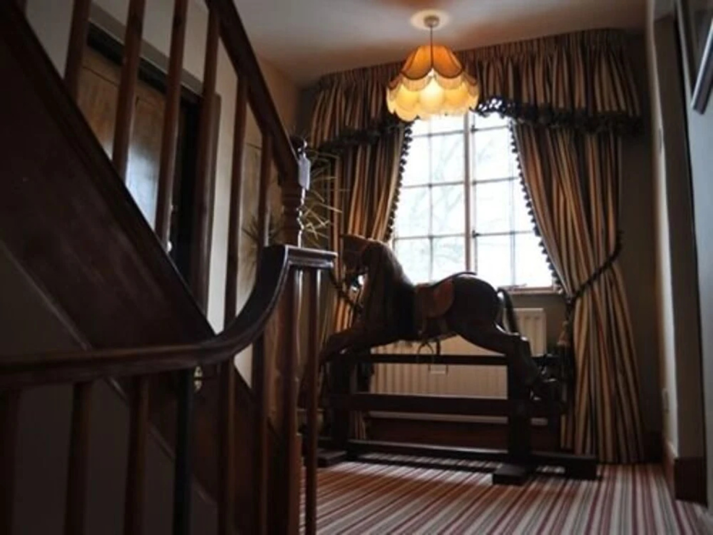 Old Ivy House Bed & Breakfast