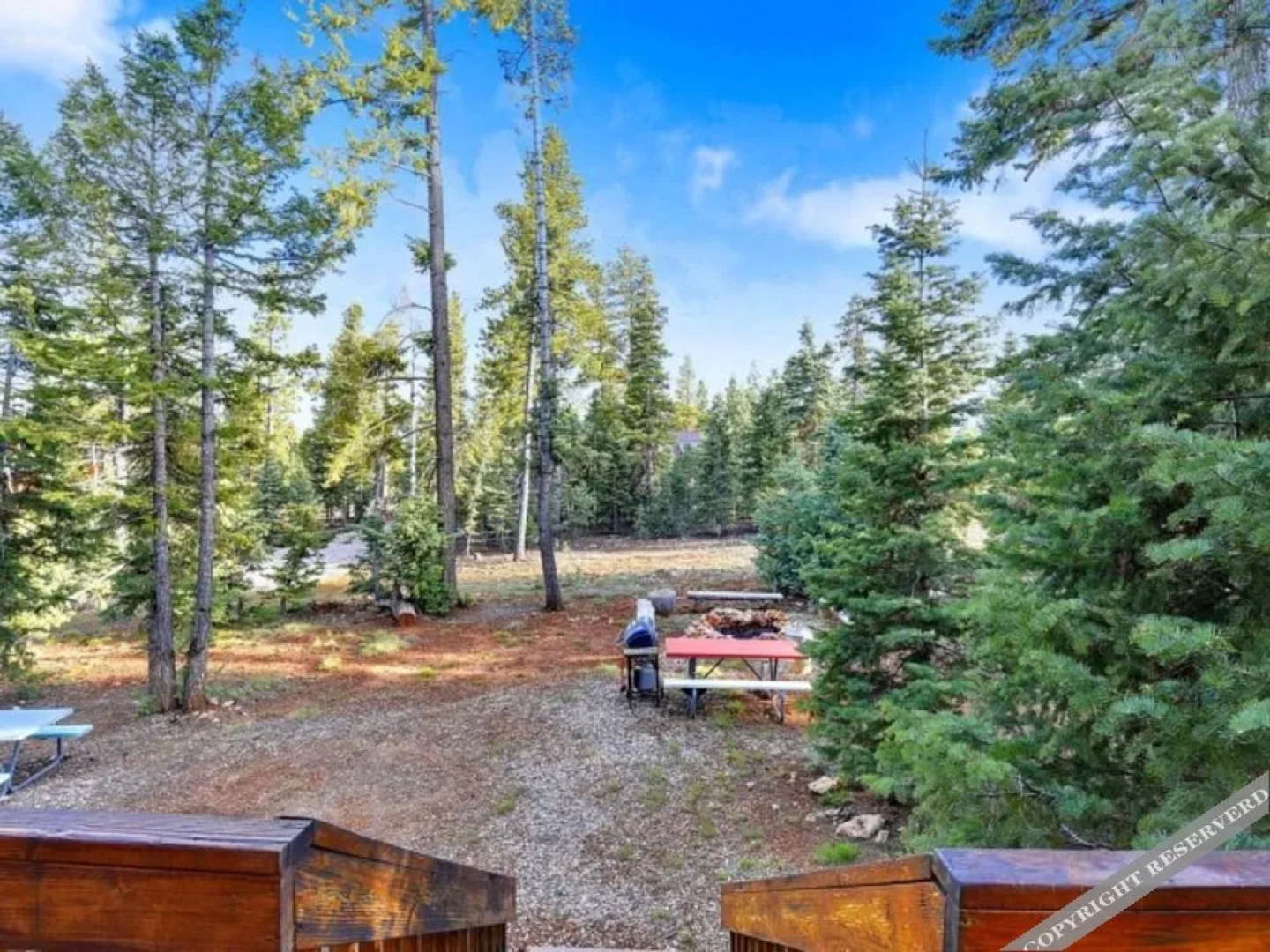 The Pit Stop Sleeps upto 10 people by RedAwning