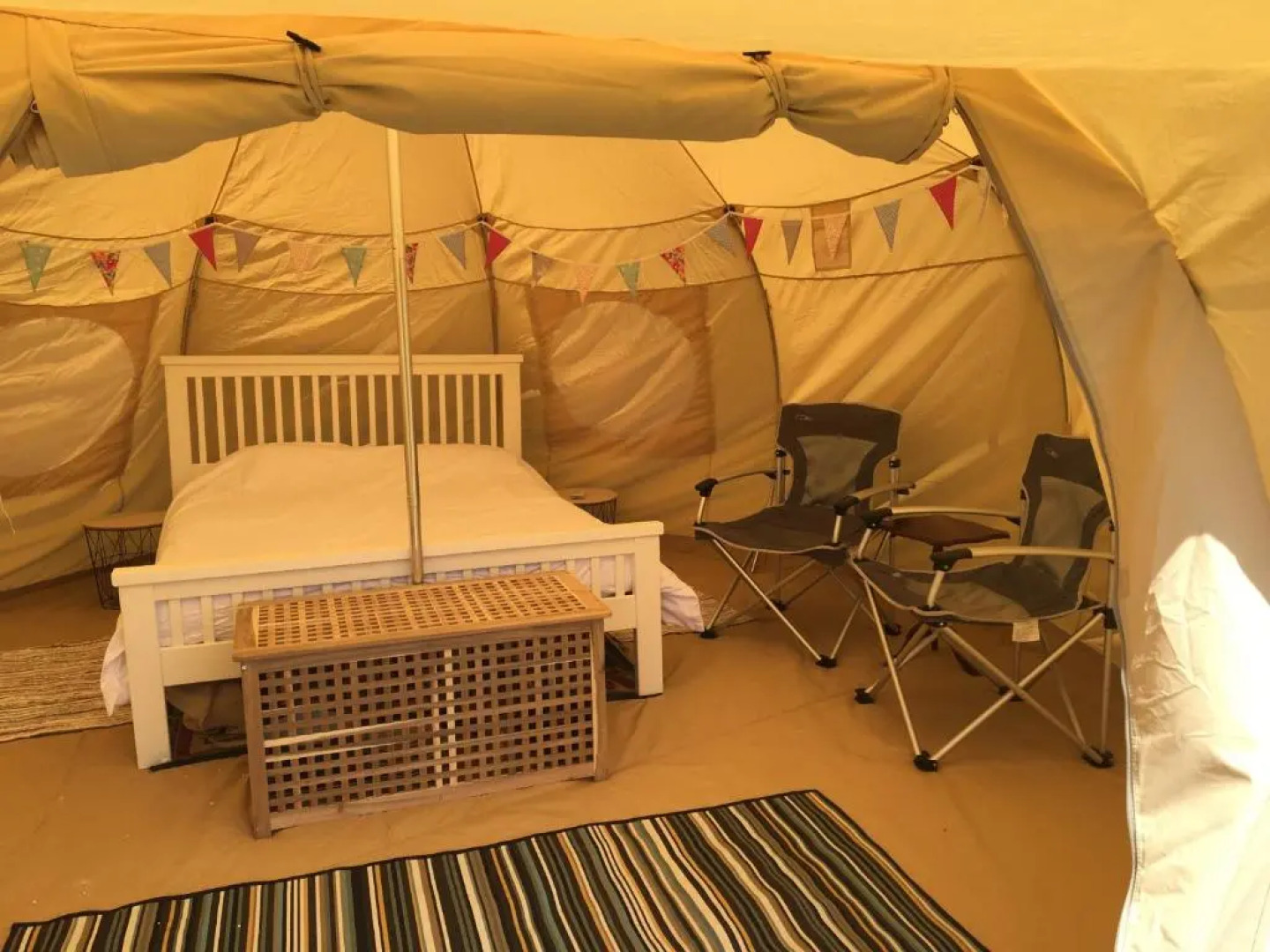 The Swallows glamping