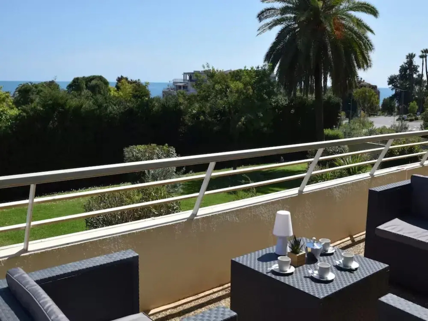 Sea View in Golfe-juan Near Cannes Beach