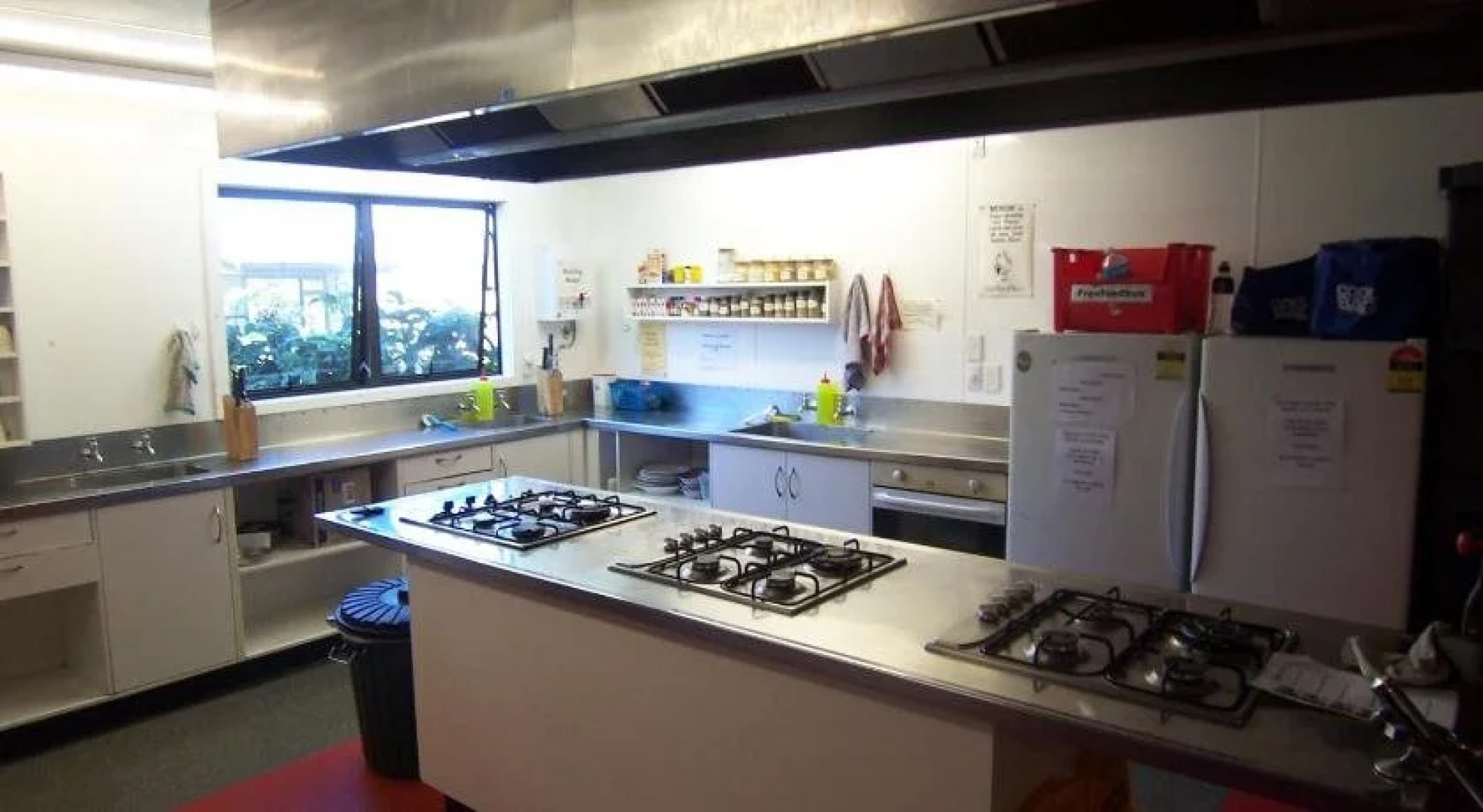 Rainbow Lodge - Hostel