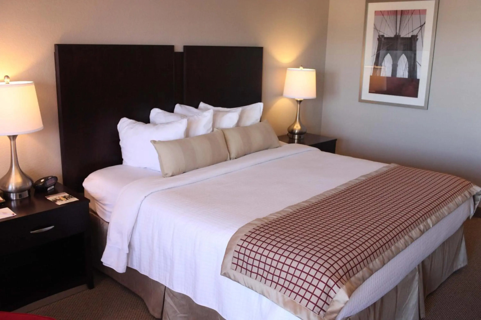 Infinity Inn & Suites