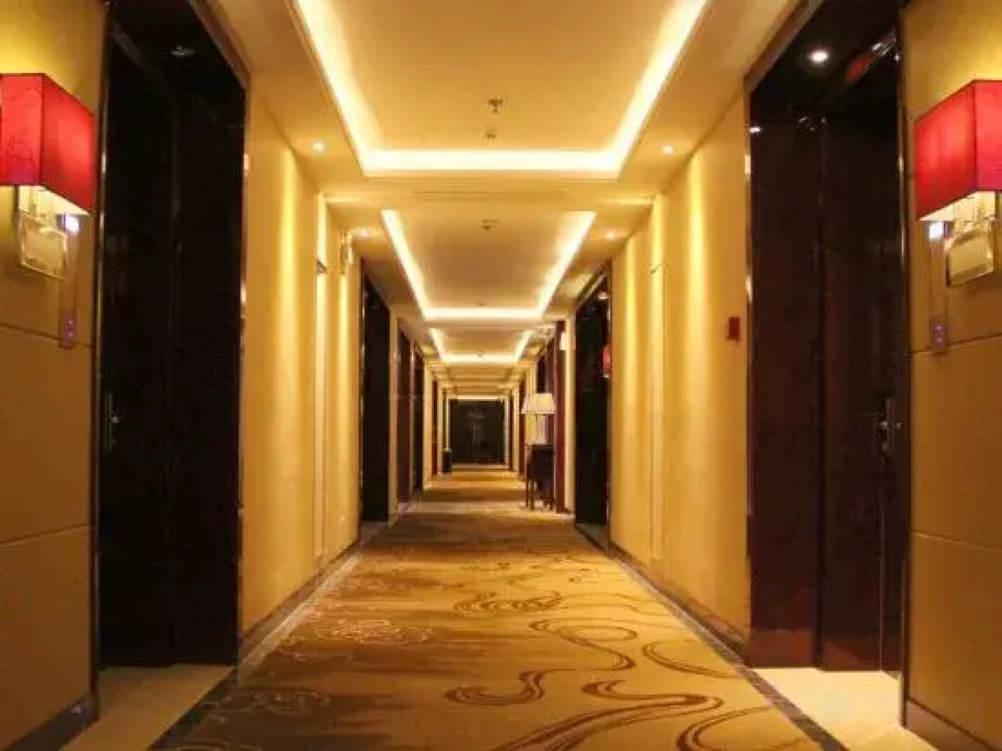 Yuyang International Hotel